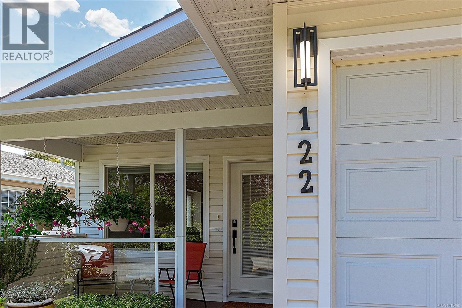  122 Camas Lane, View Royal