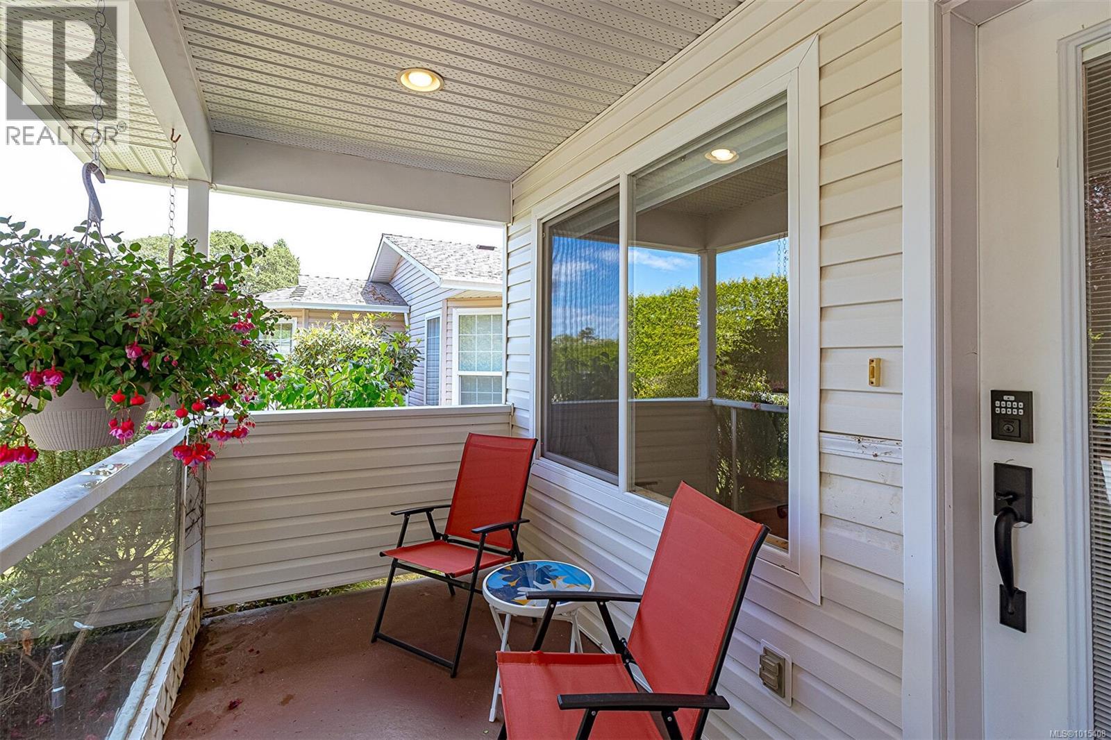  122 Camas Lane, View Royal