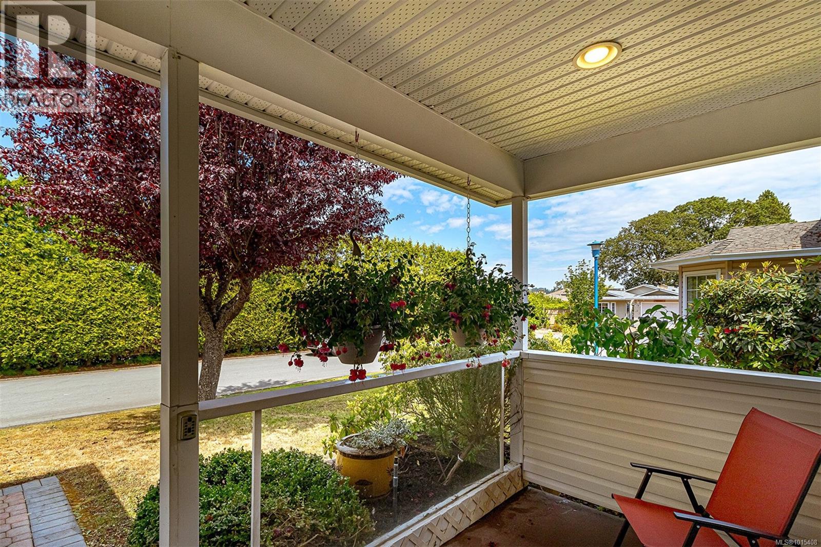  122 Camas Lane, View Royal