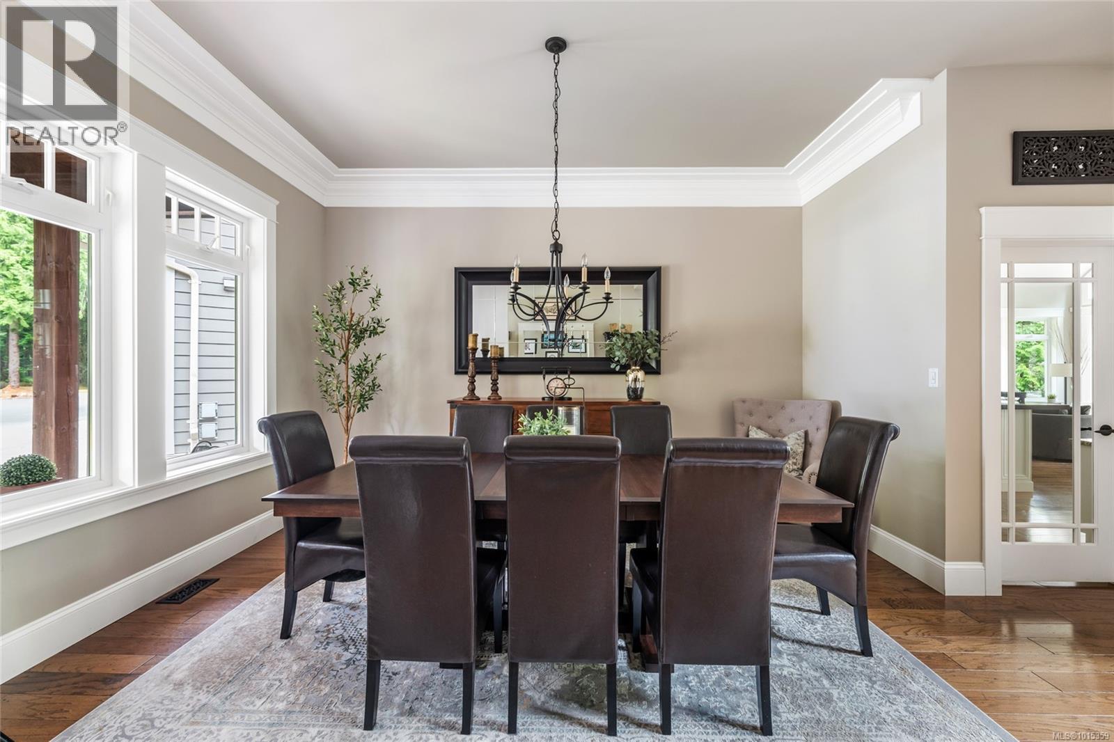 1453 White Pine Terr, Highlands