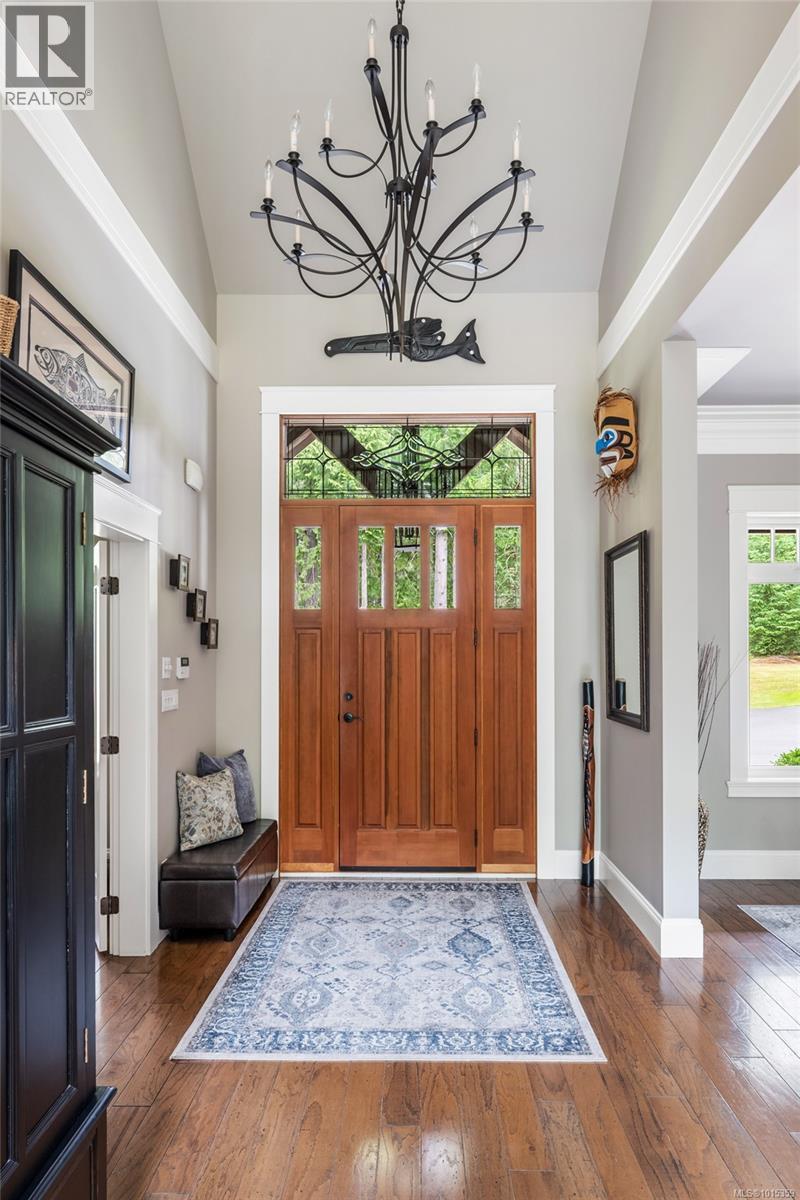 1453 White Pine Terr, Highlands