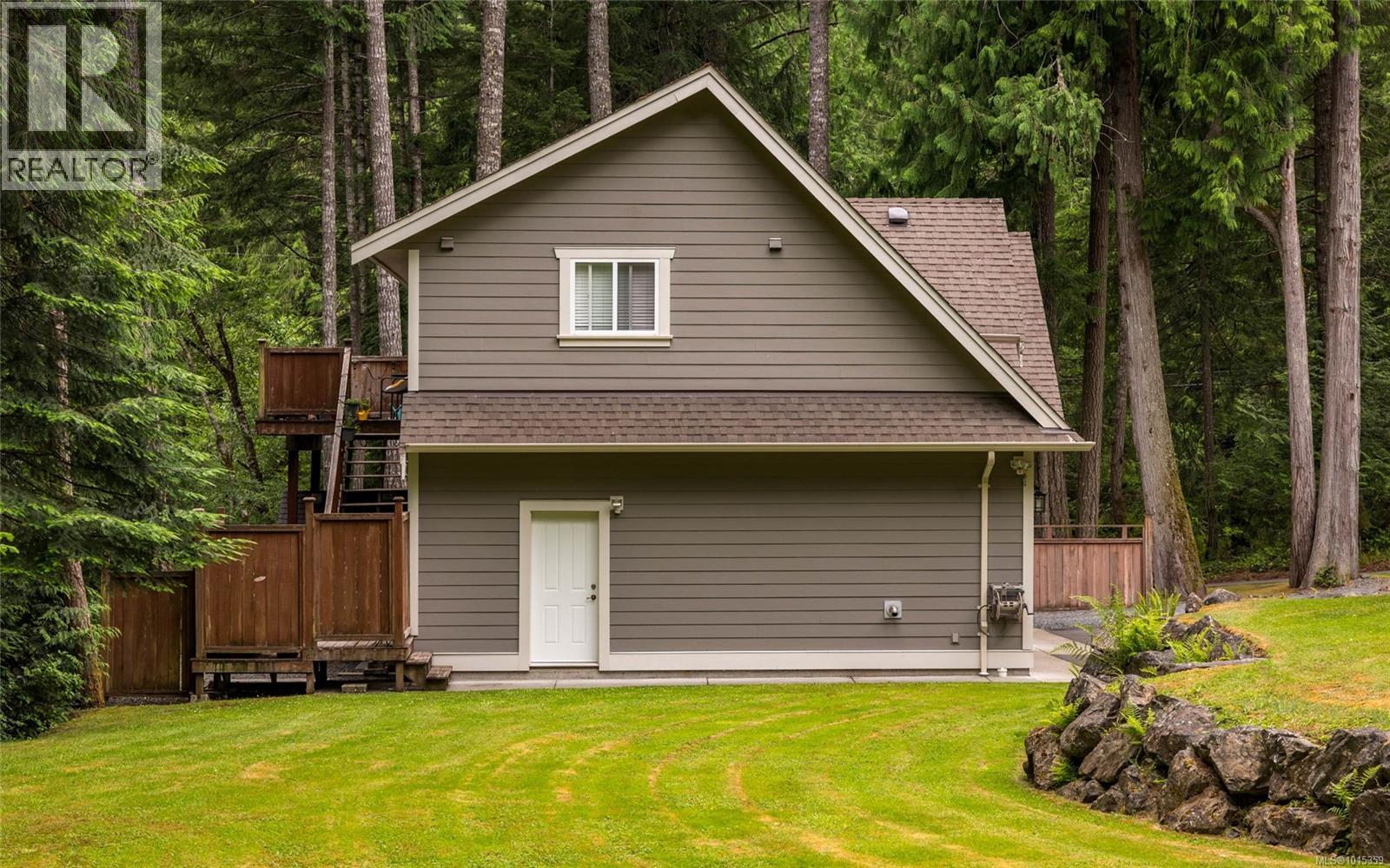 1453 White Pine Terr, Highlands