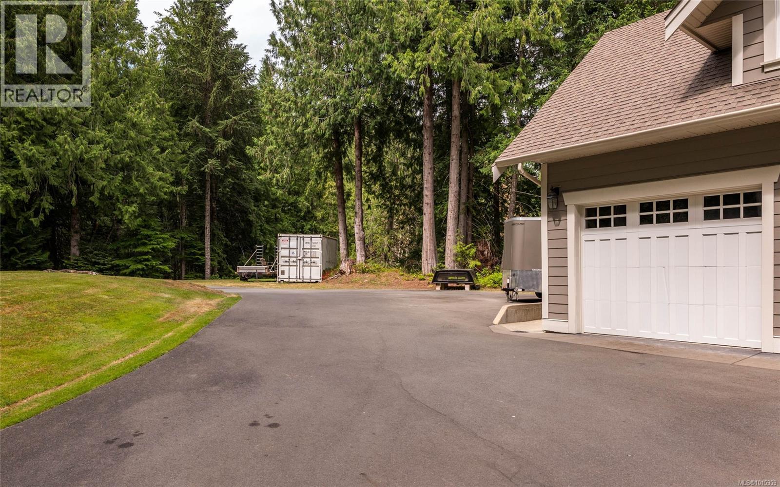 1453 White Pine Terr, Highlands