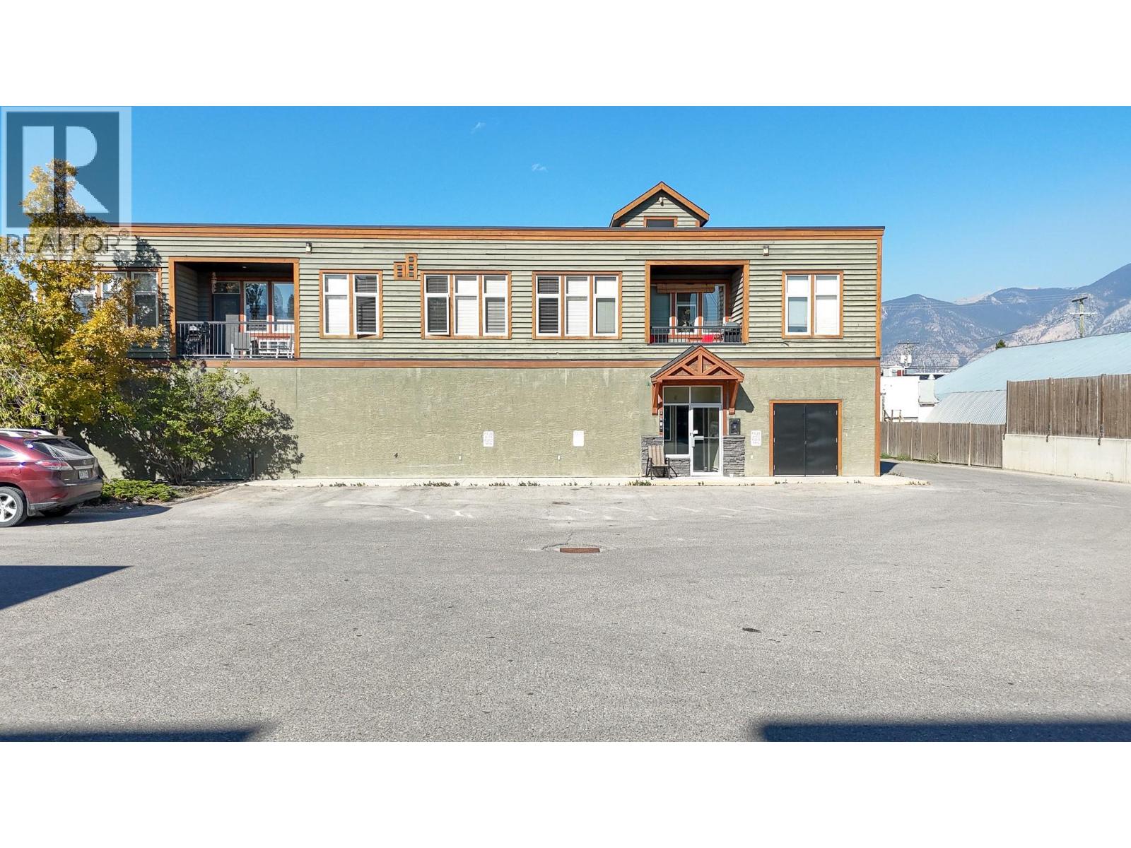 519 13th Street Unit# 4, Invermere