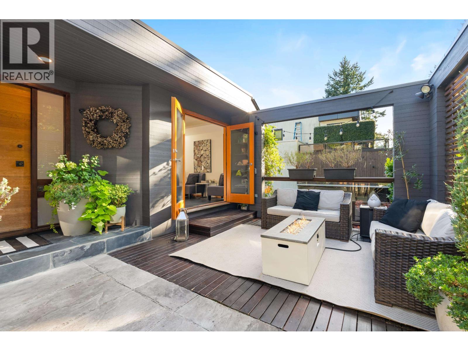 6412 IMPERIAL AVENUE, West Vancouver