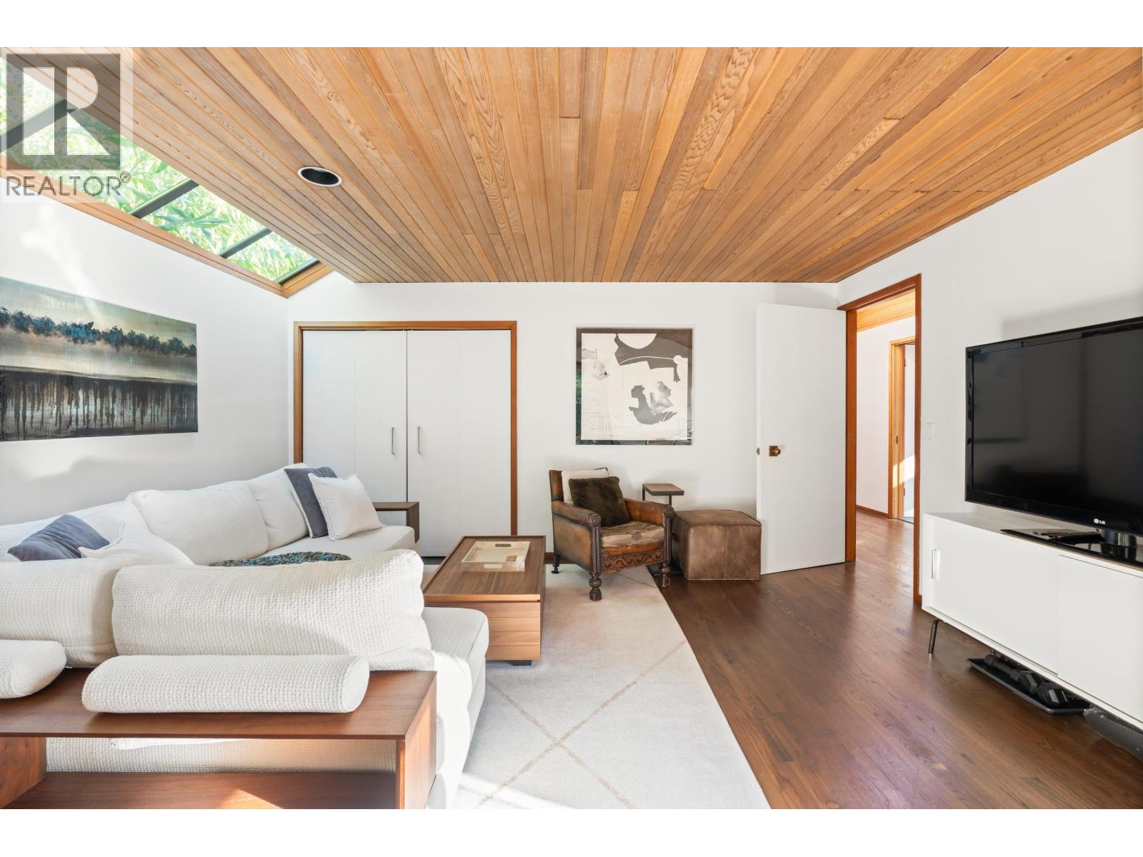 6412 IMPERIAL AVENUE, West Vancouver