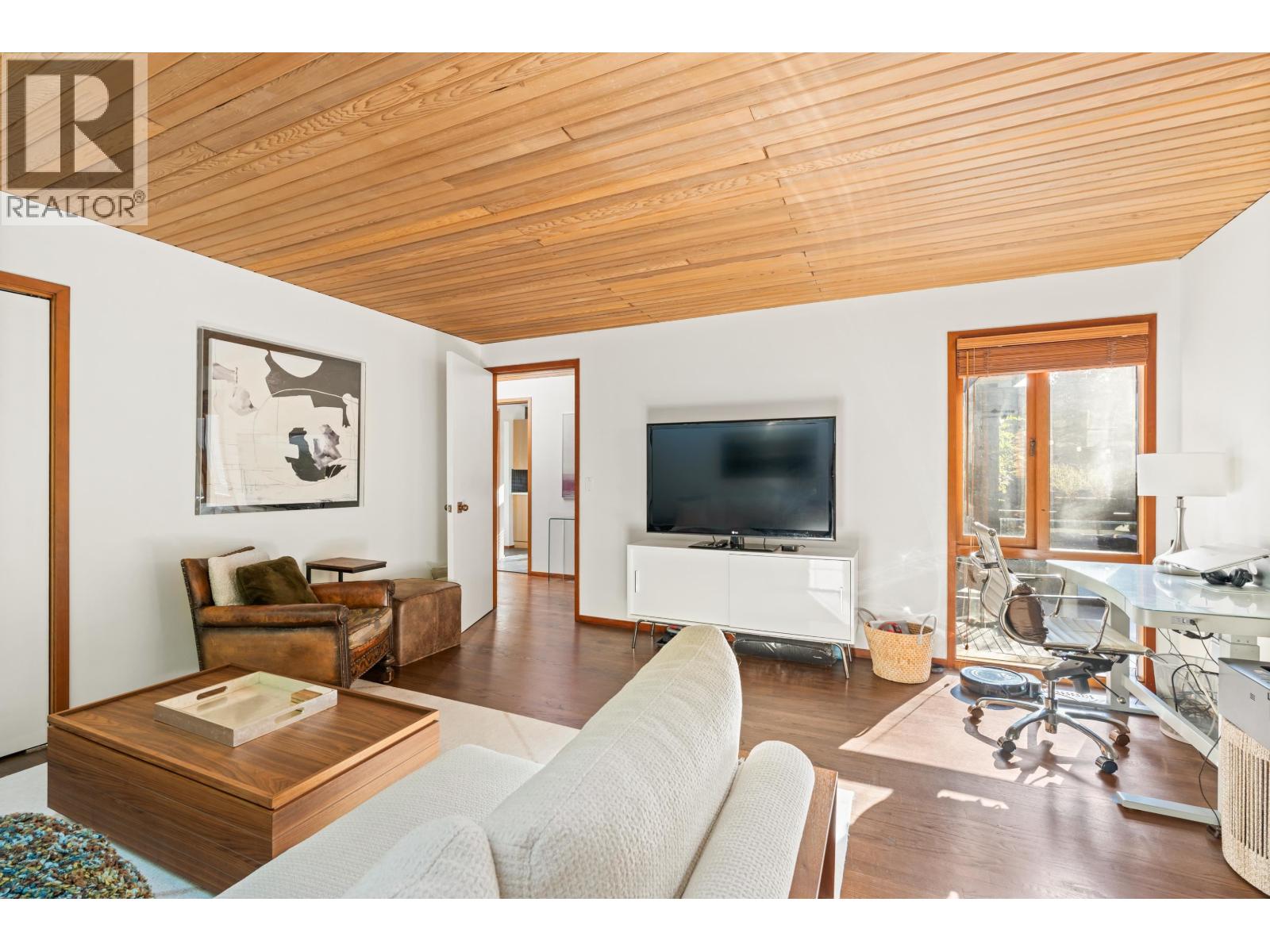 6412 IMPERIAL AVENUE, West Vancouver