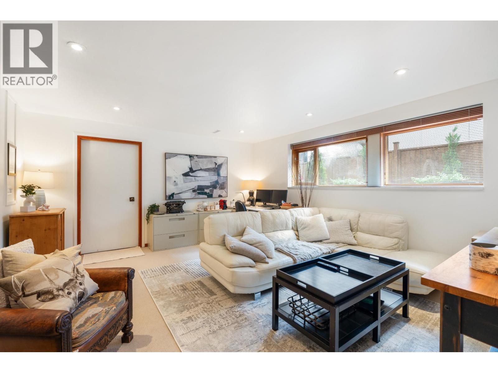 6412 IMPERIAL AVENUE, West Vancouver