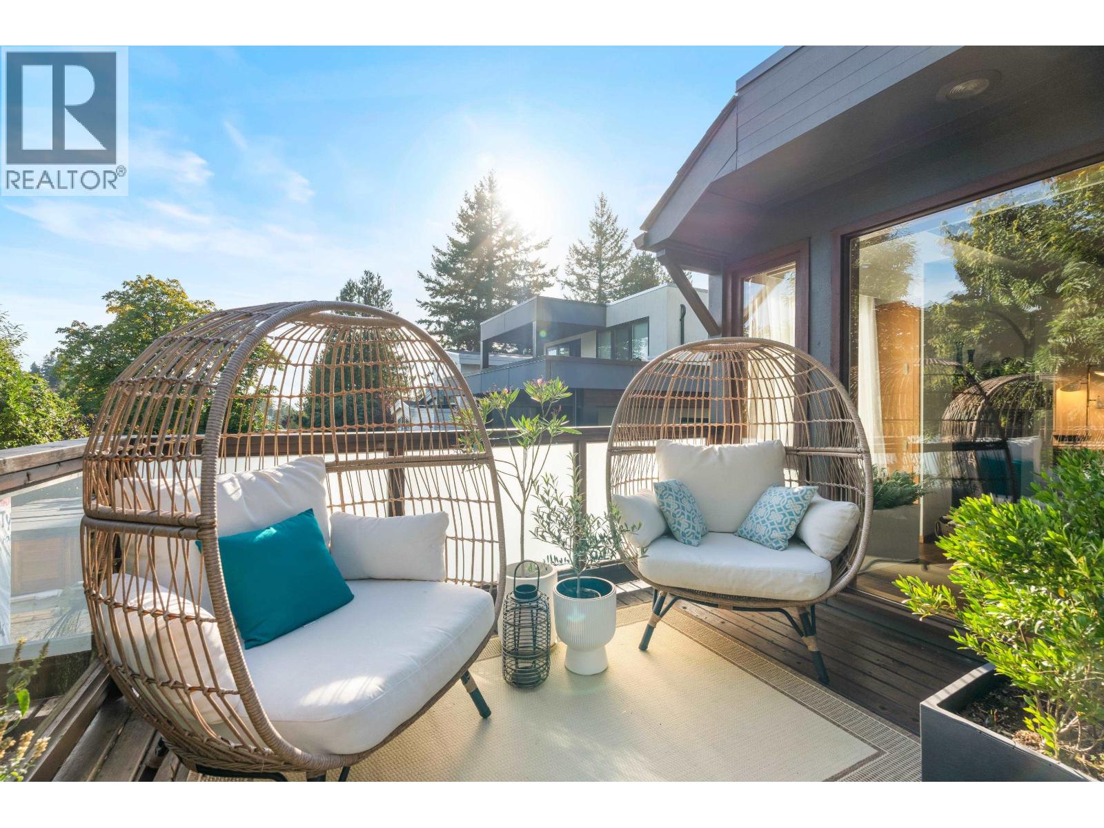 6412 IMPERIAL AVENUE, West Vancouver