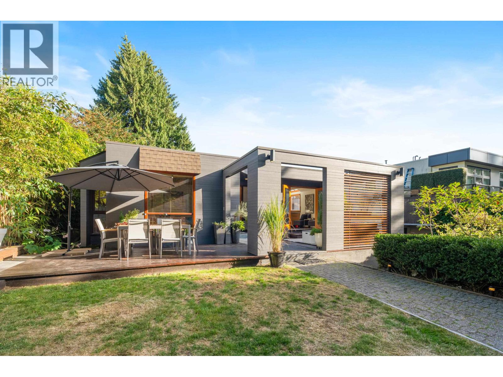 6412 IMPERIAL AVENUE, West Vancouver