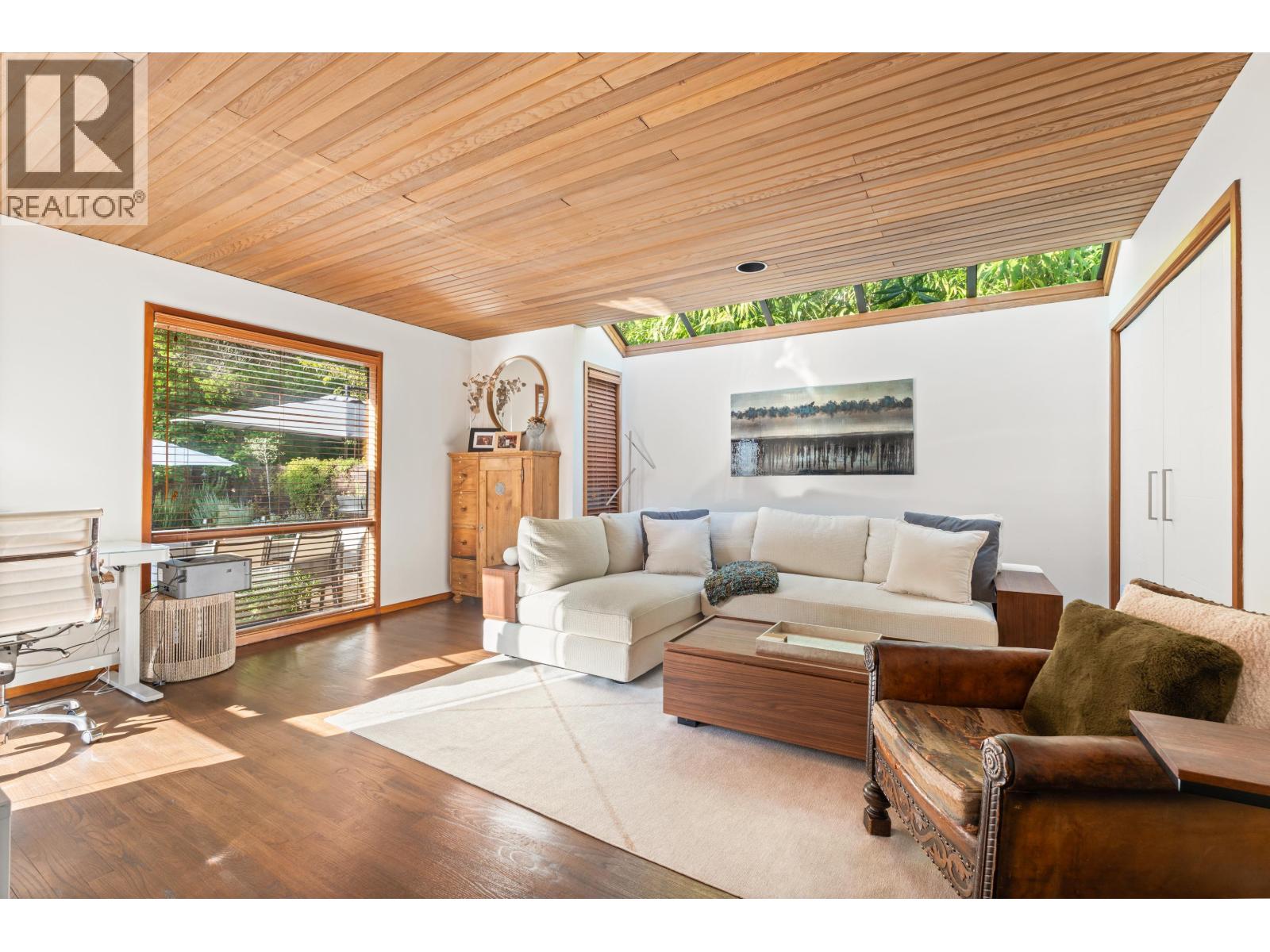6412 IMPERIAL AVENUE, West Vancouver