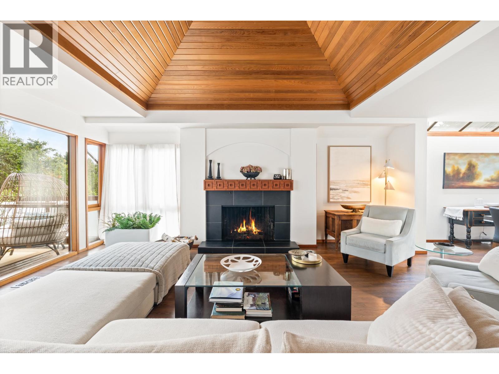 6412 IMPERIAL AVENUE, West Vancouver