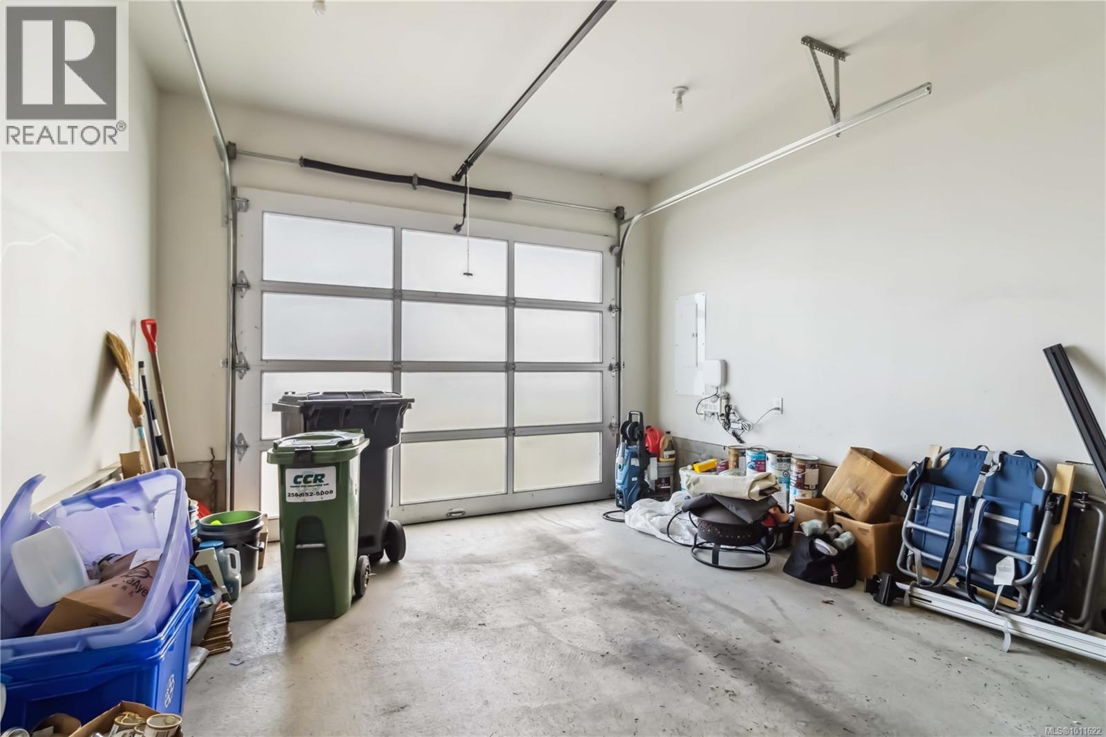 936 Aqua Crt, Langford