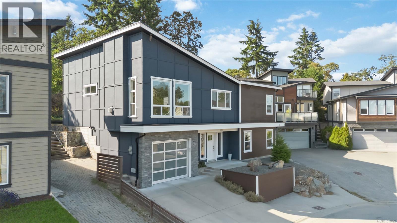 936 Aqua Crt, Langford
