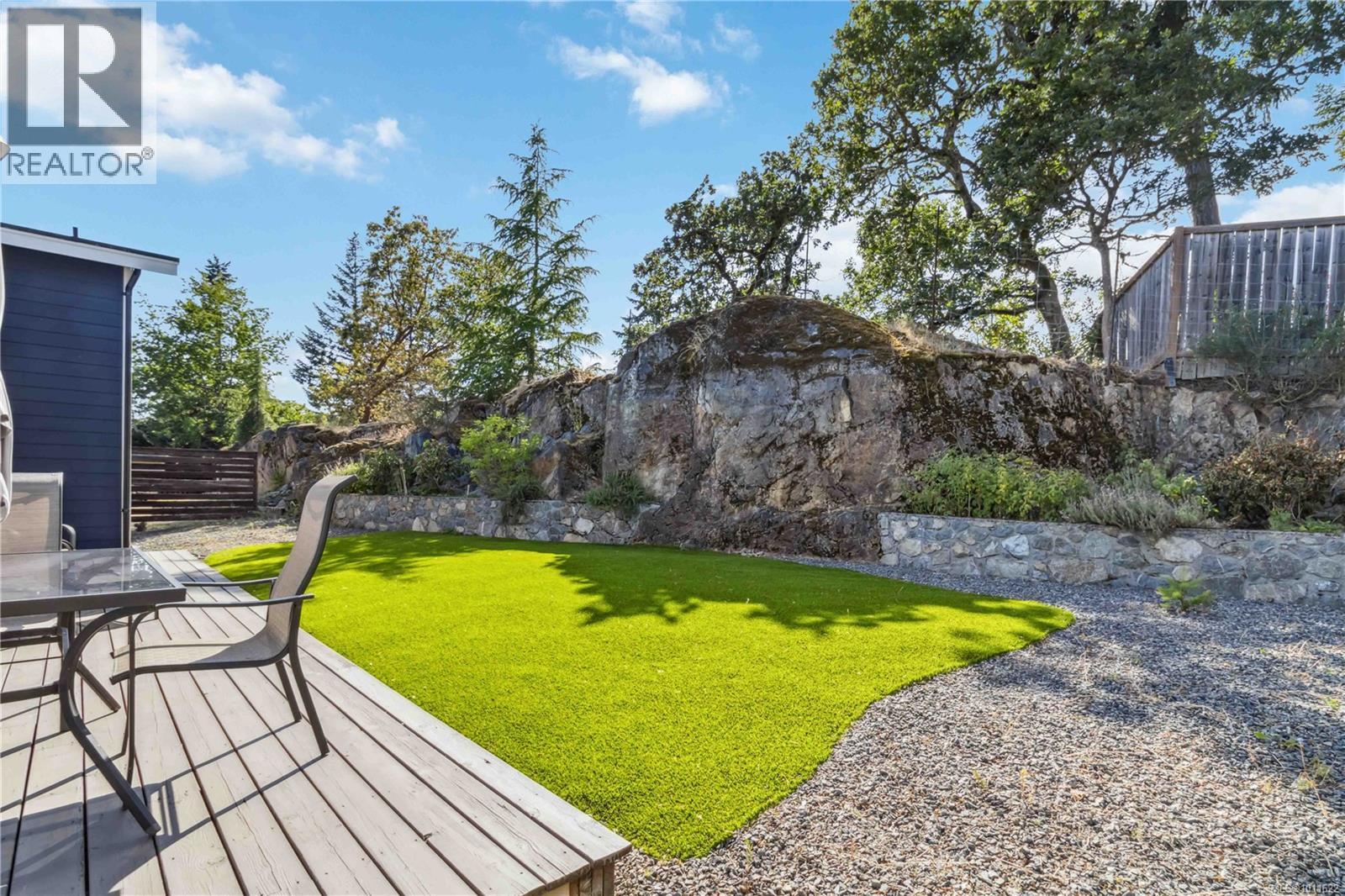 936 Aqua Crt, Langford