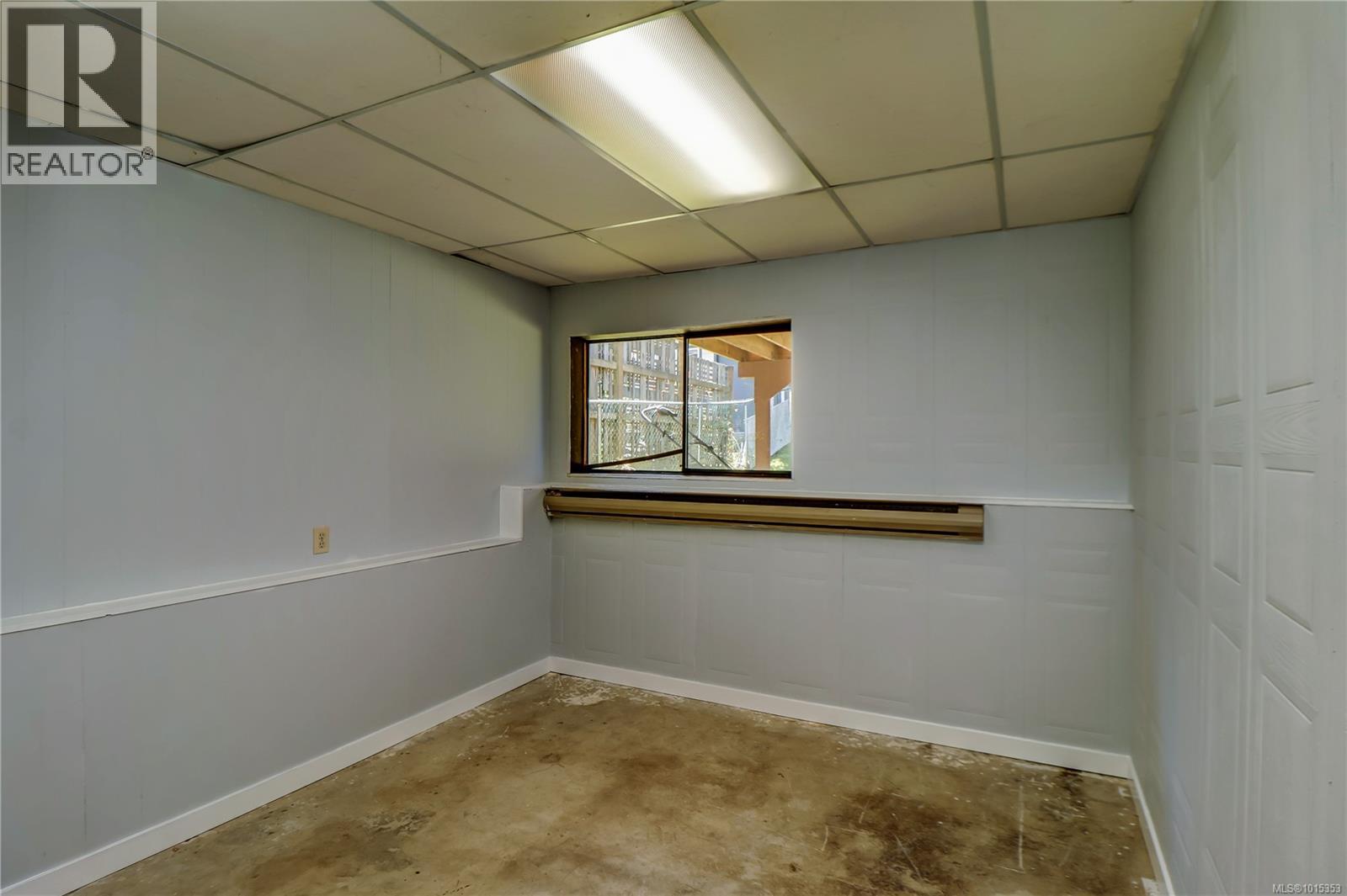 2101 Pioneer Hill, Port McNeill