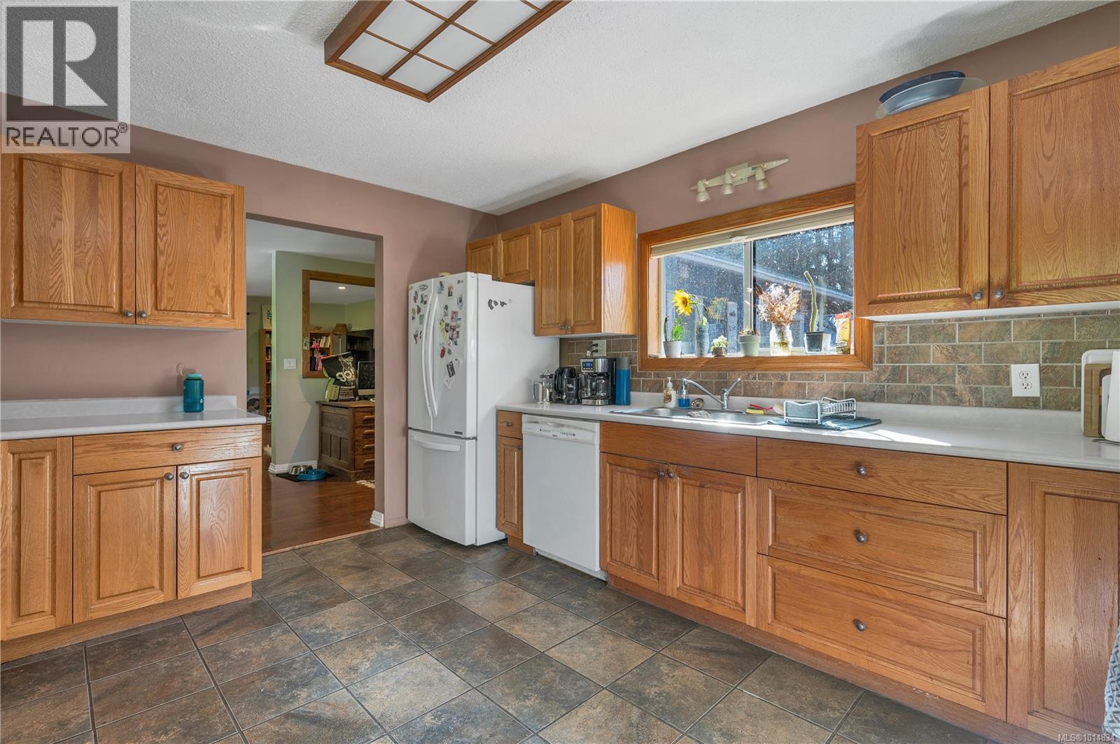 4080 Gordon Rd, Campbell River