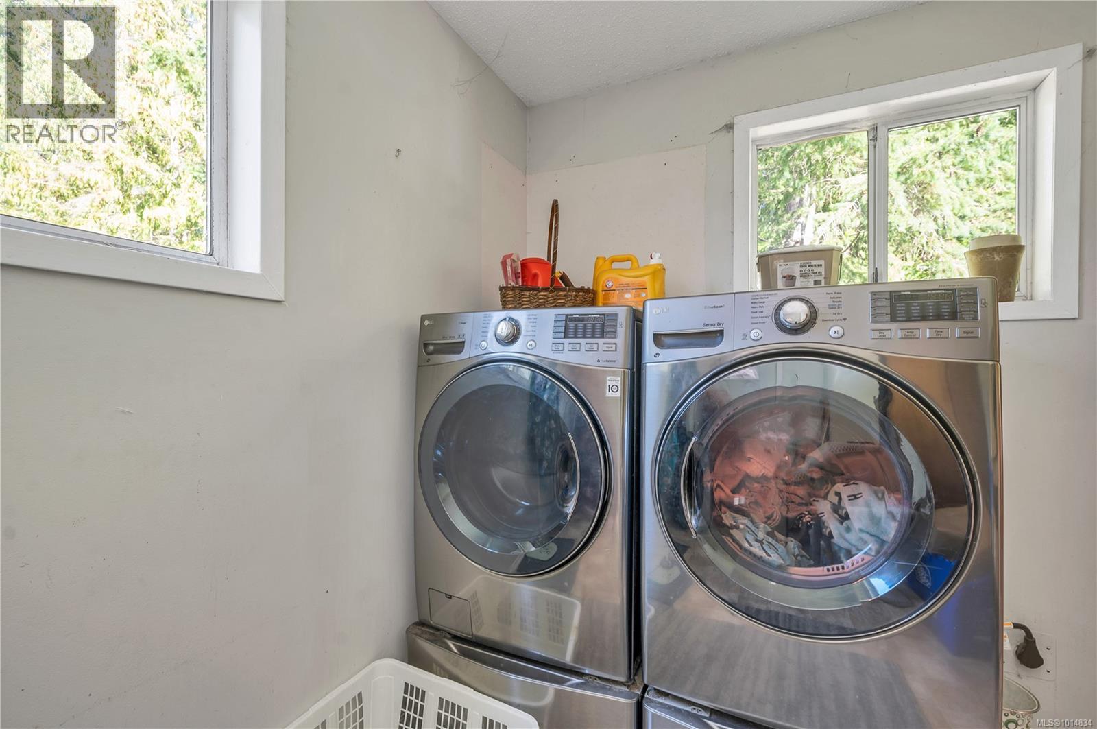 4080 Gordon Rd, Campbell River