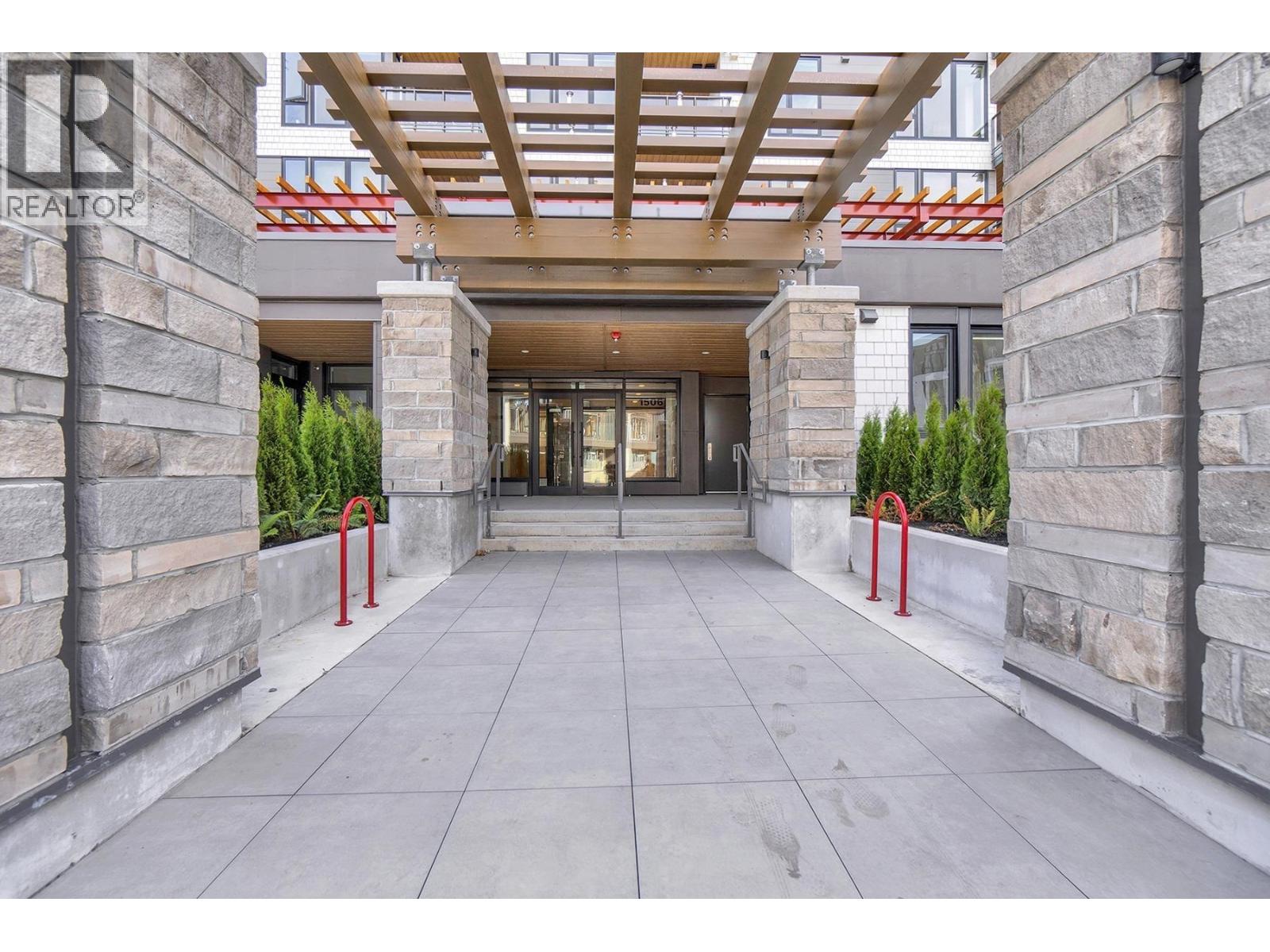 612 1506 SCOTT CRESCENT, Squamish