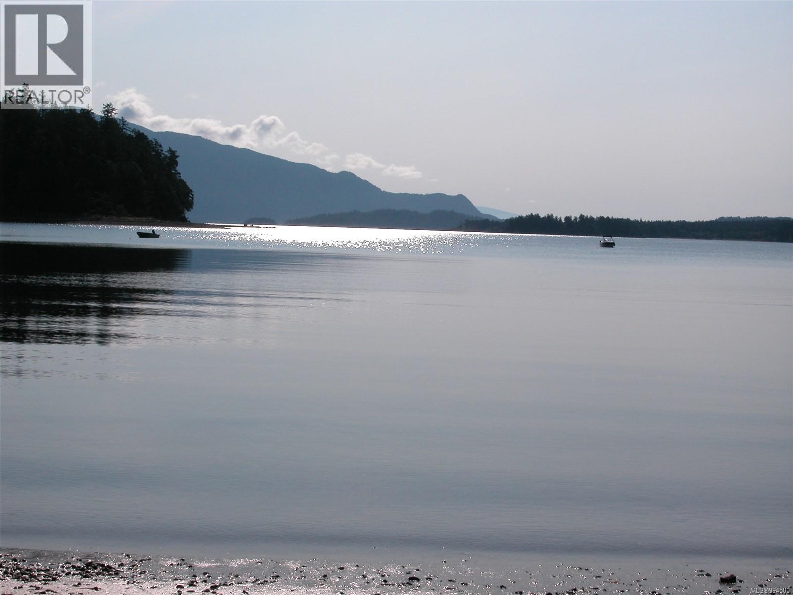 2 Spring Bay Rd, Lasqueti Island