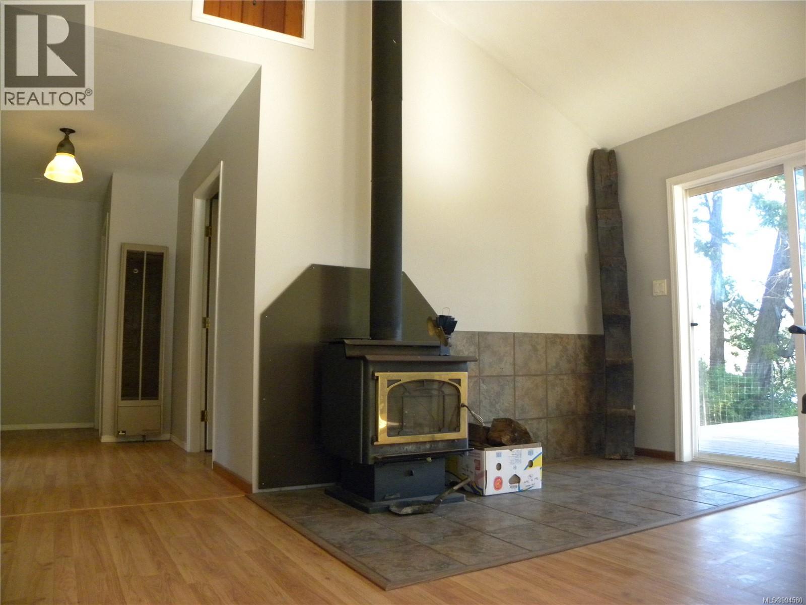 2 Spring Bay Rd, Lasqueti Island