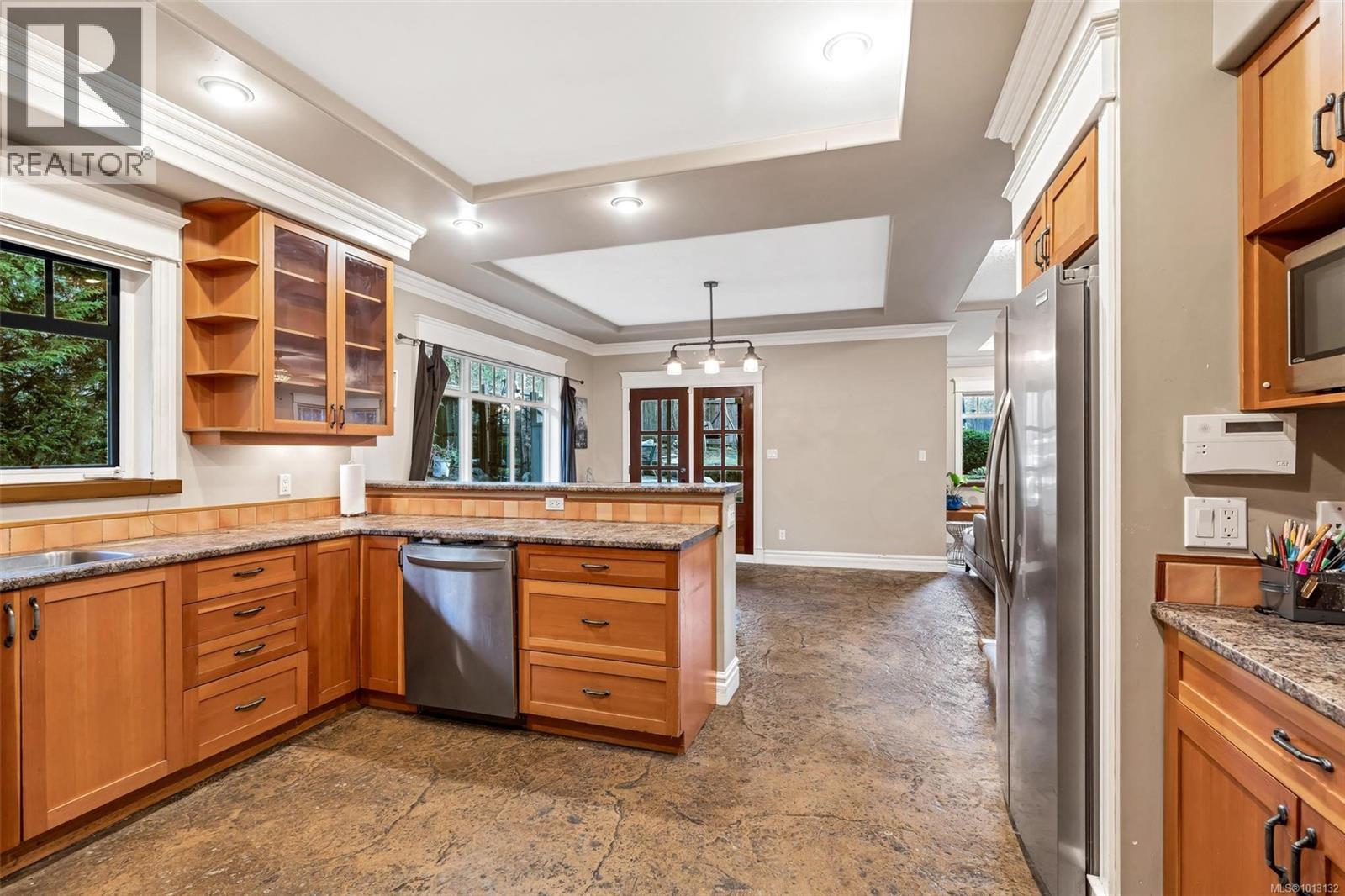  411 Conway Road, Saanich