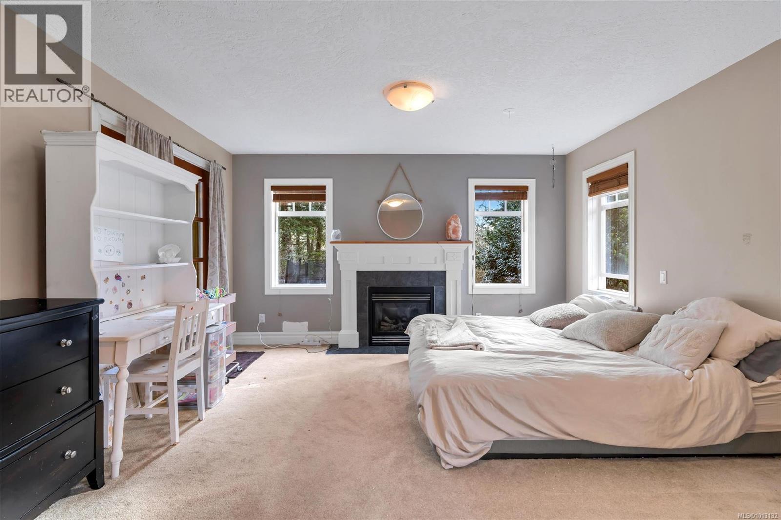  411 Conway Road, Saanich