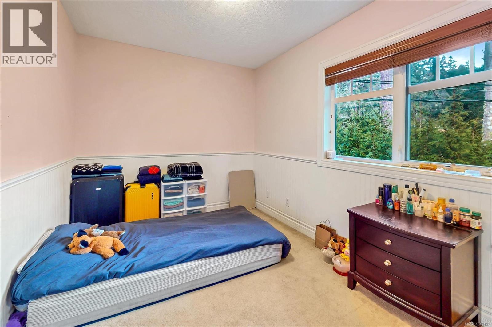  411 Conway Road, Saanich