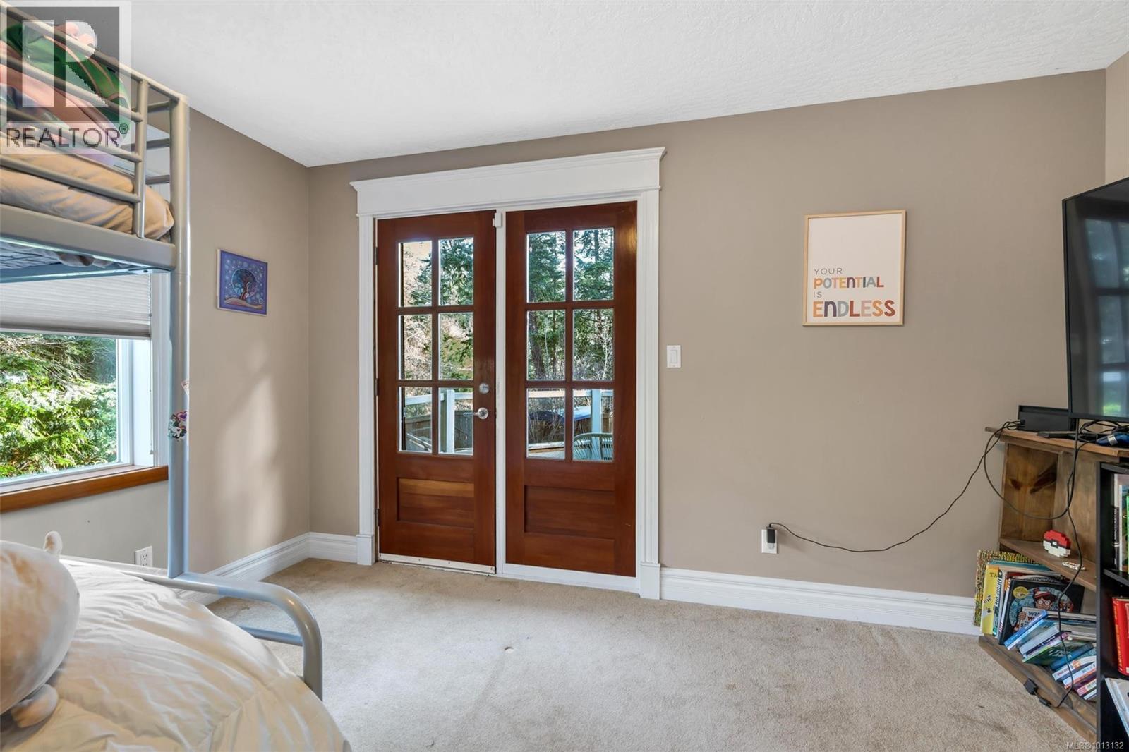  411 Conway Road, Saanich