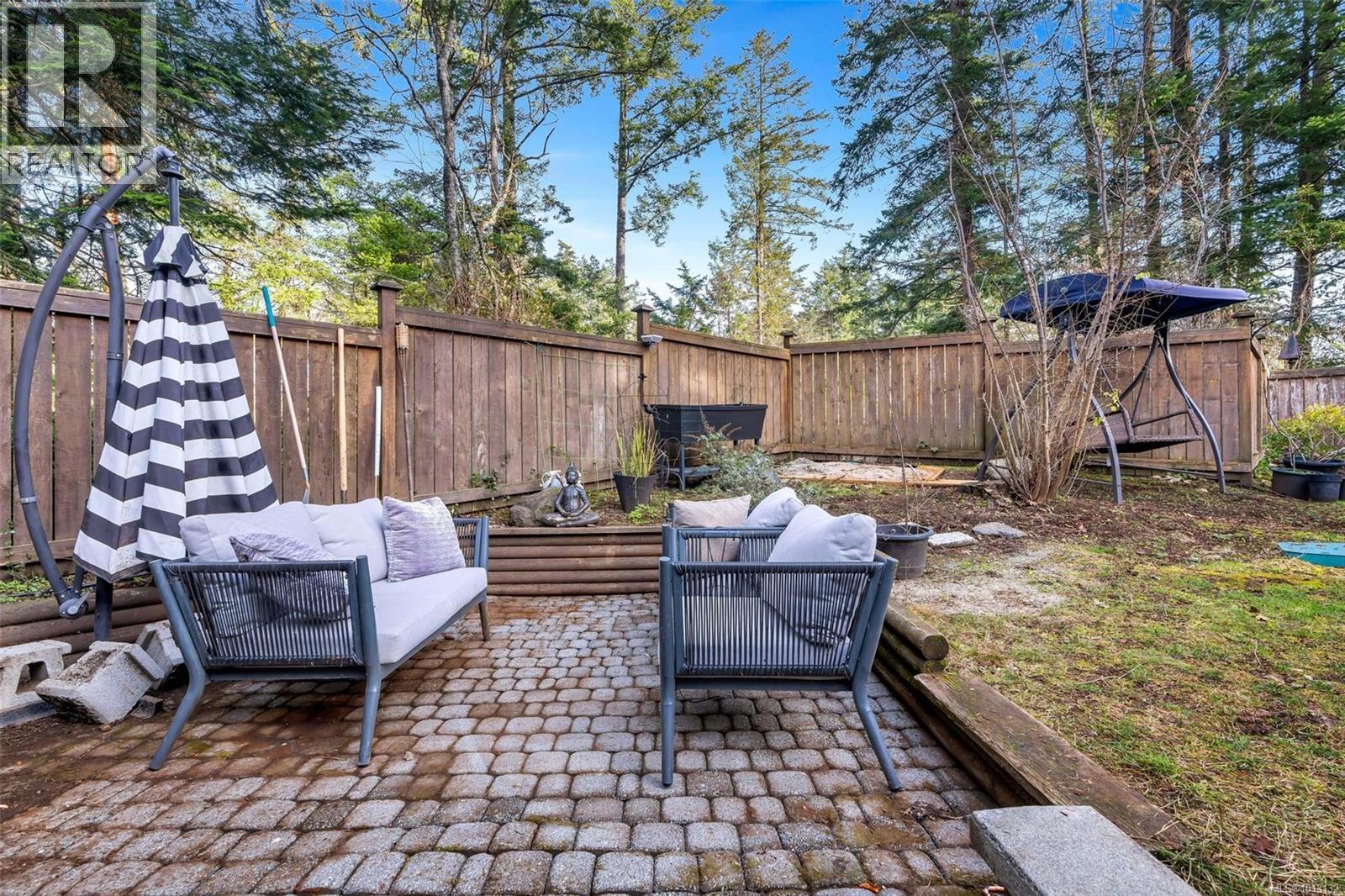  411 Conway Road, Saanich