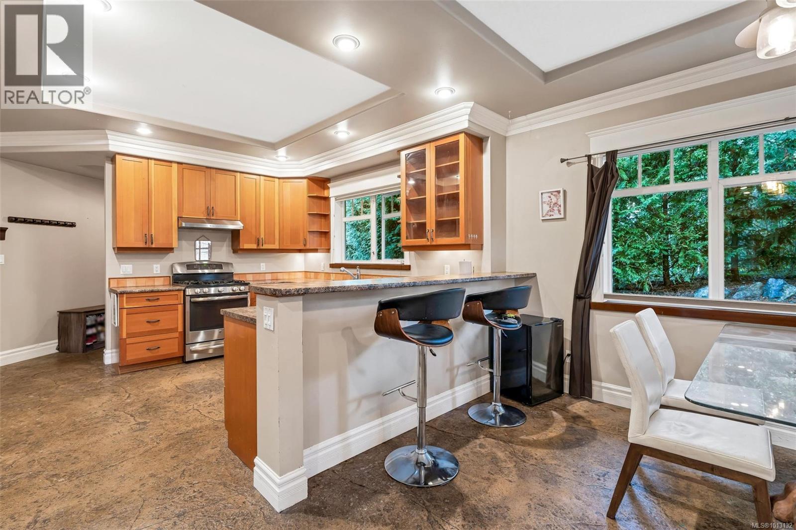  411 Conway Road, Saanich