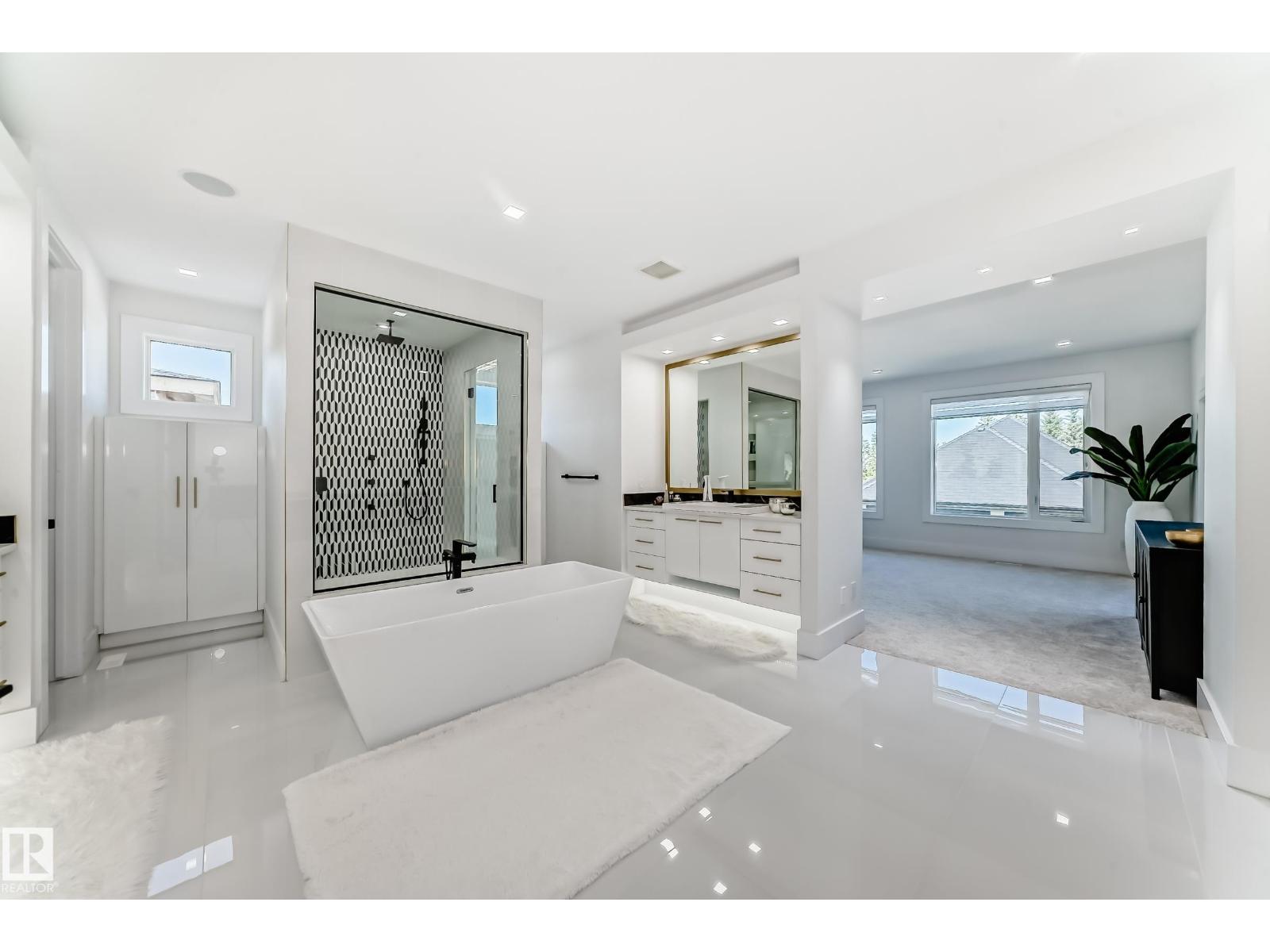 2747 WHEATON DR NW, Edmonton