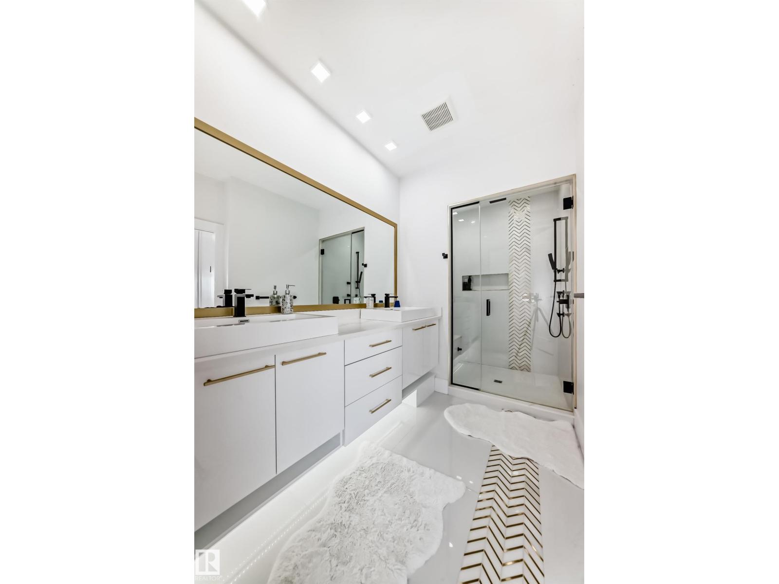 2747 WHEATON DR NW, Edmonton