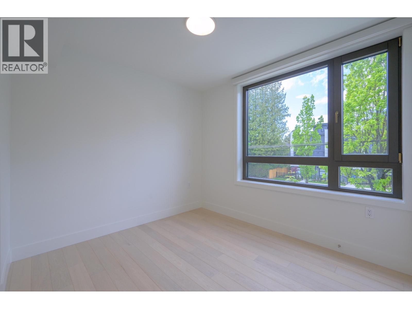 6322 OAK STREET, Vancouver