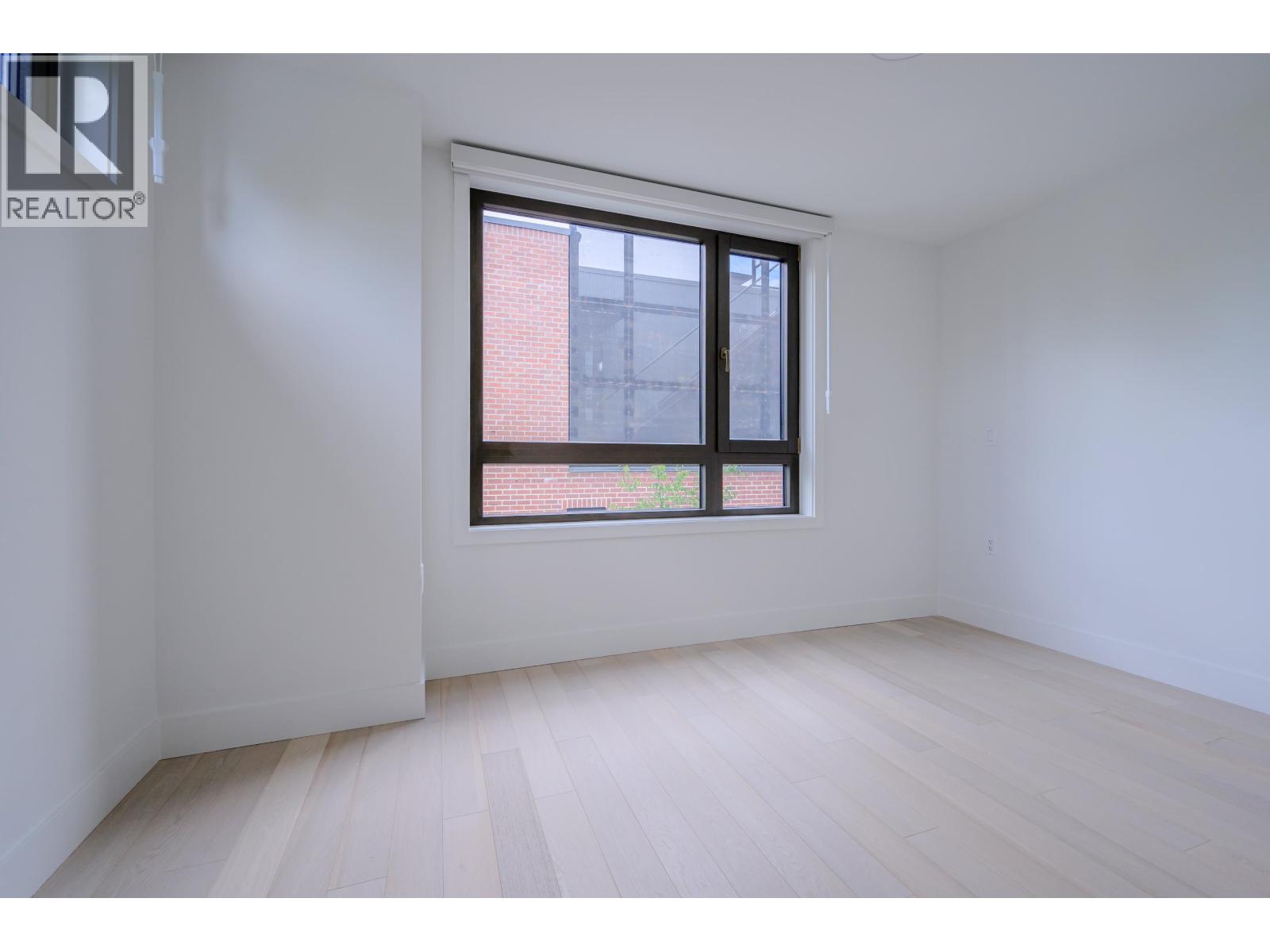 6322 OAK STREET, Vancouver