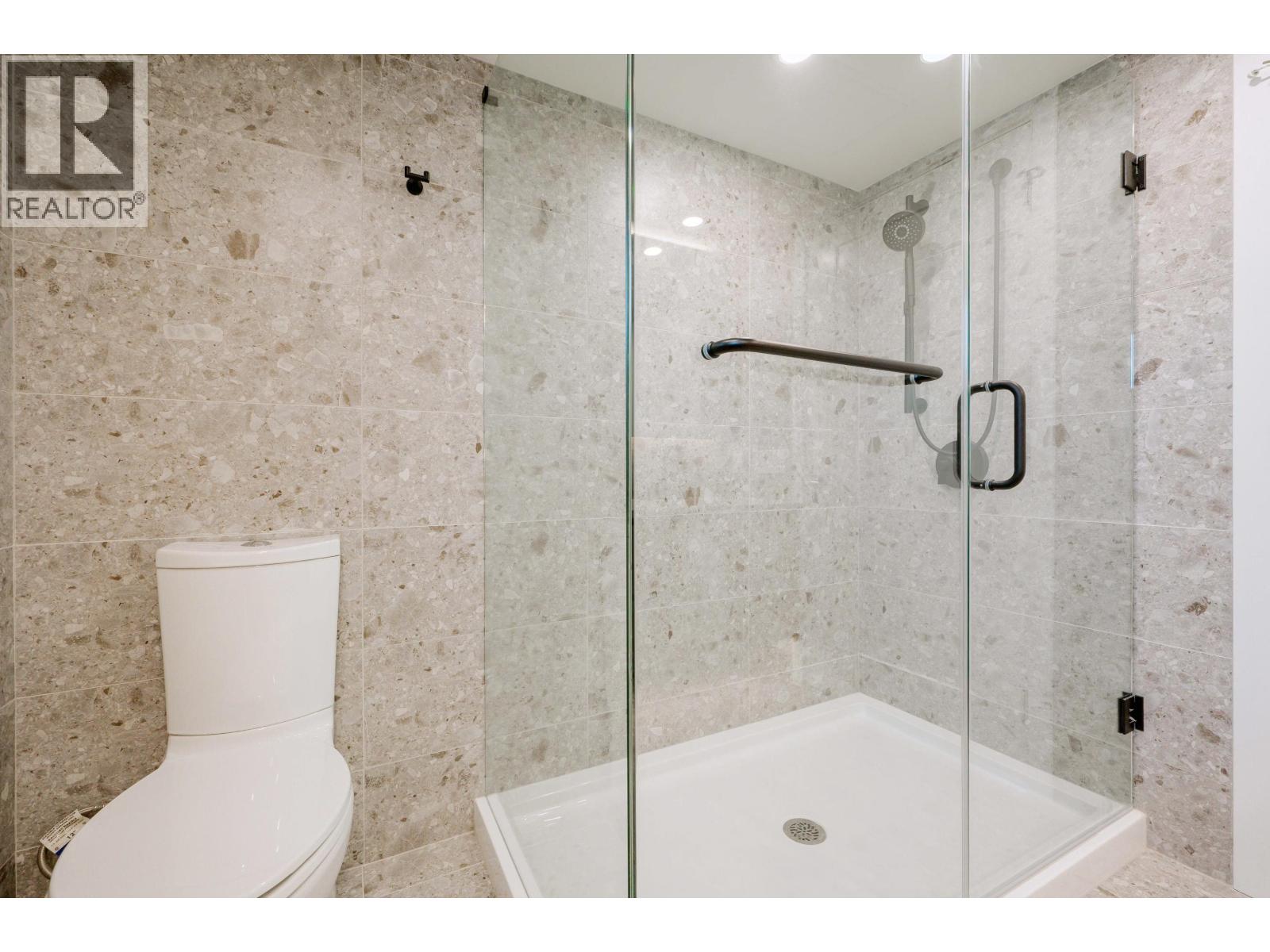 6322 OAK STREET, Vancouver