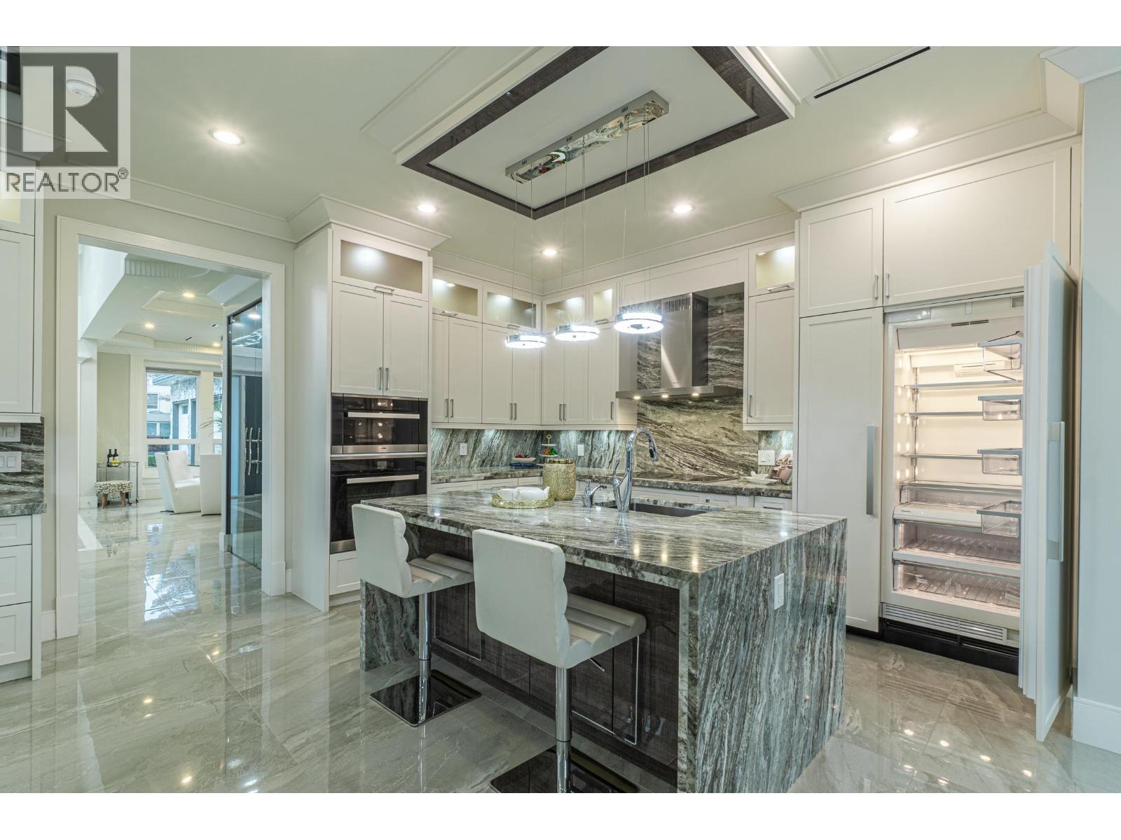 4668 MAHOOD DRIVE, Richmond