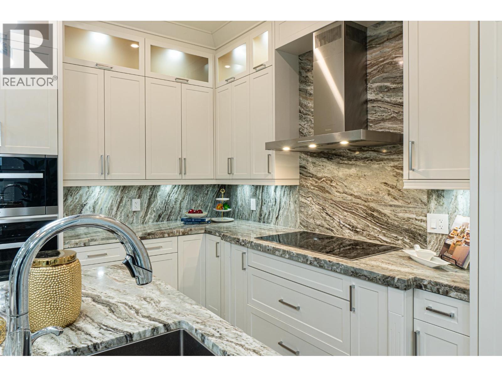 4668 MAHOOD DRIVE, Richmond