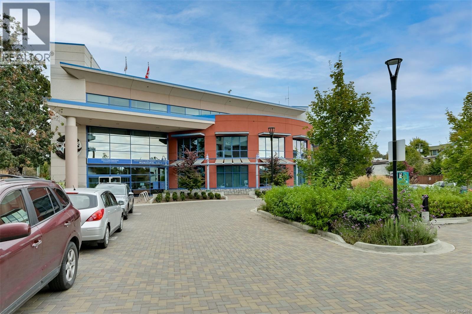 107 1216 Carlisle Ave, Esquimalt
