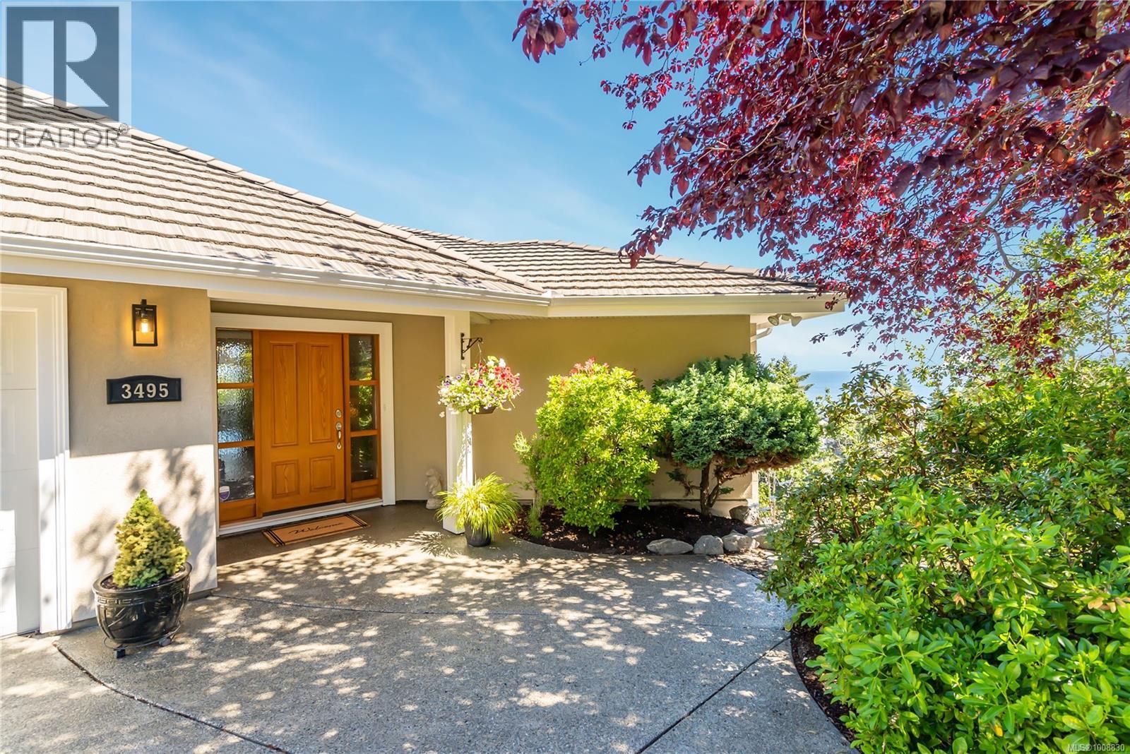 3495 Seabluff Lane, Nanoose Bay