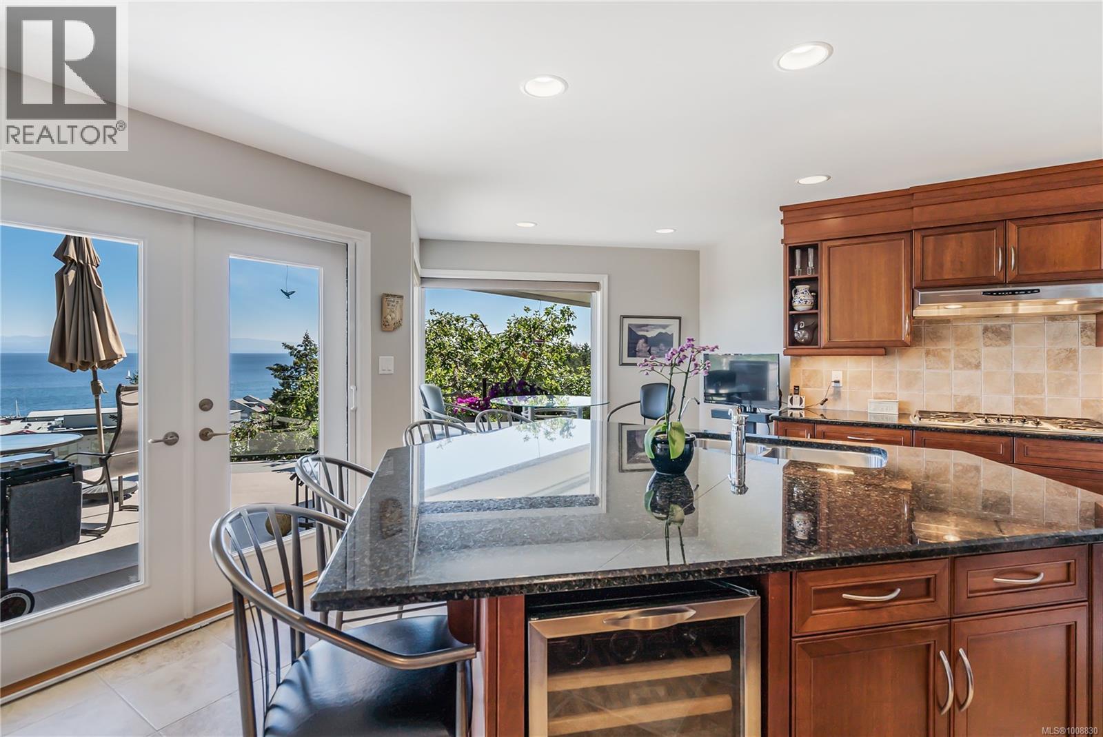 3495 Seabluff Lane, Nanoose Bay
