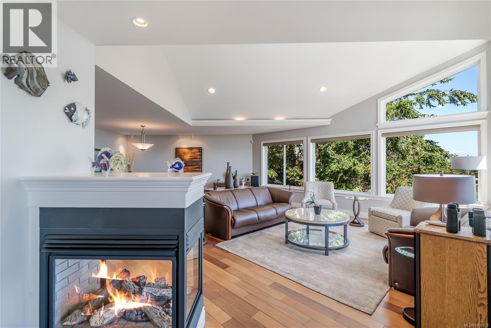 3495 Seabluff Lane, Nanoose Bay