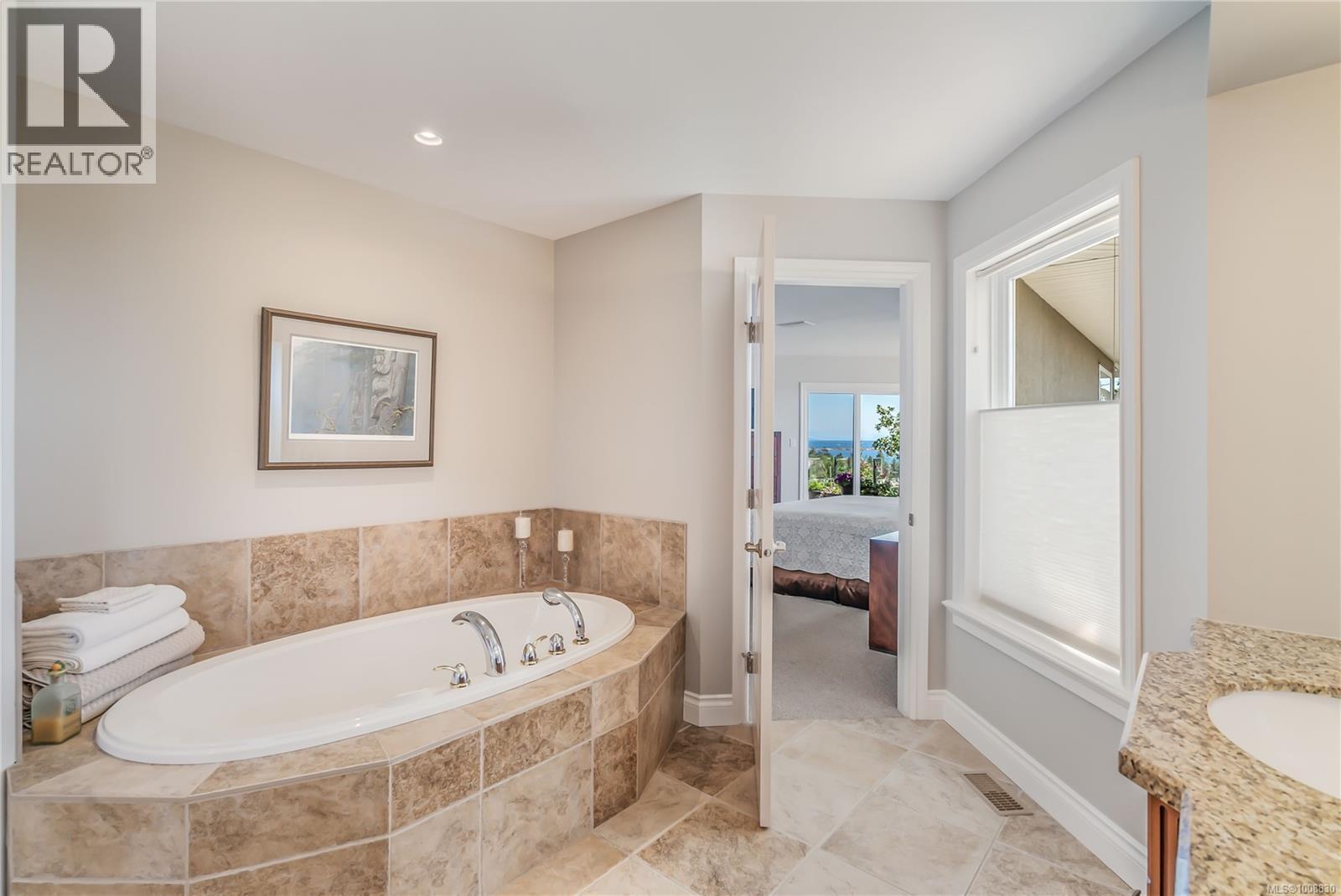 3495 Seabluff Lane, Nanoose Bay
