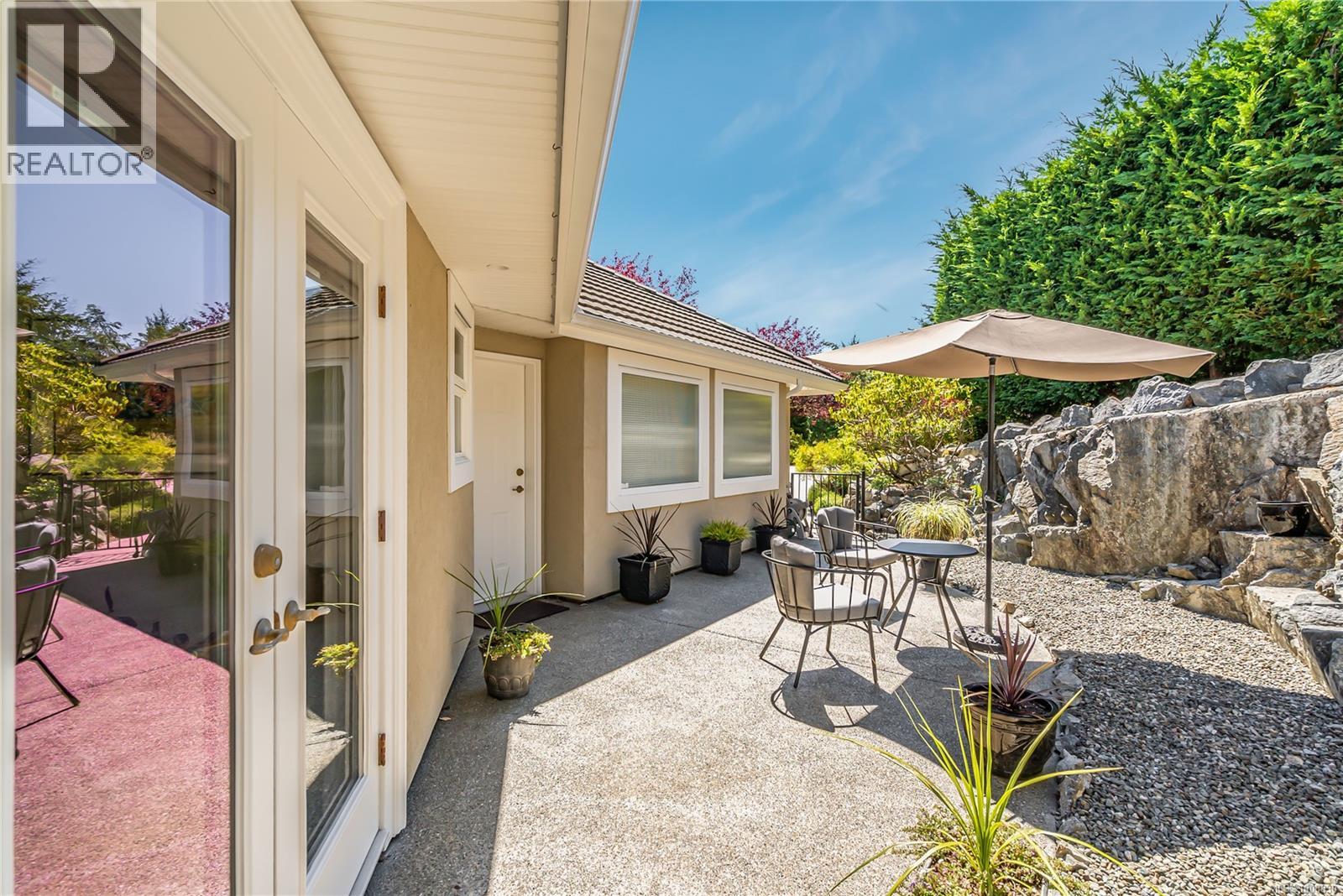 3495 Seabluff Lane, Nanoose Bay