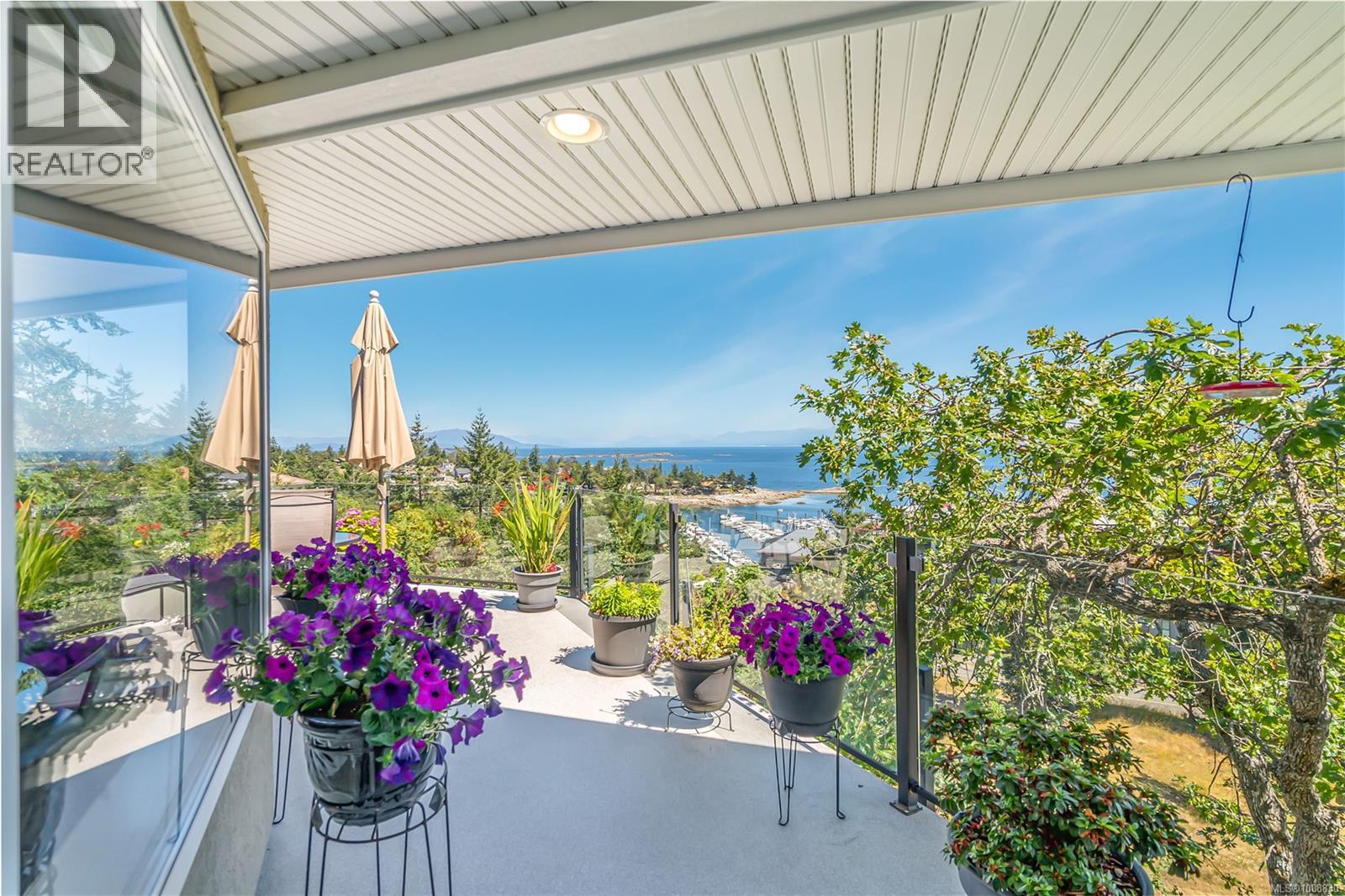 3495 Seabluff Lane, Nanoose Bay