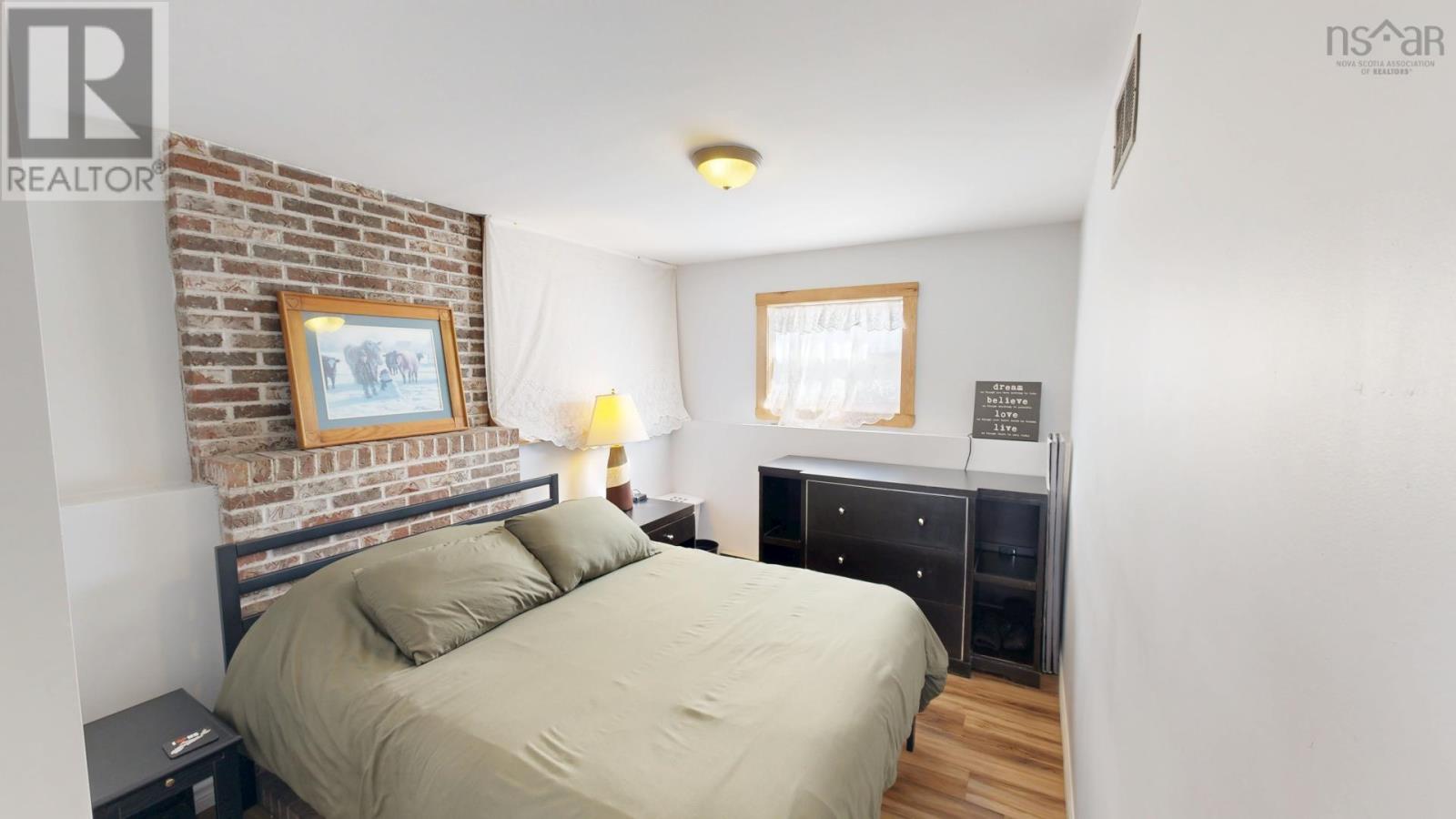 Property 19 of 46 of 11454 Highway 224