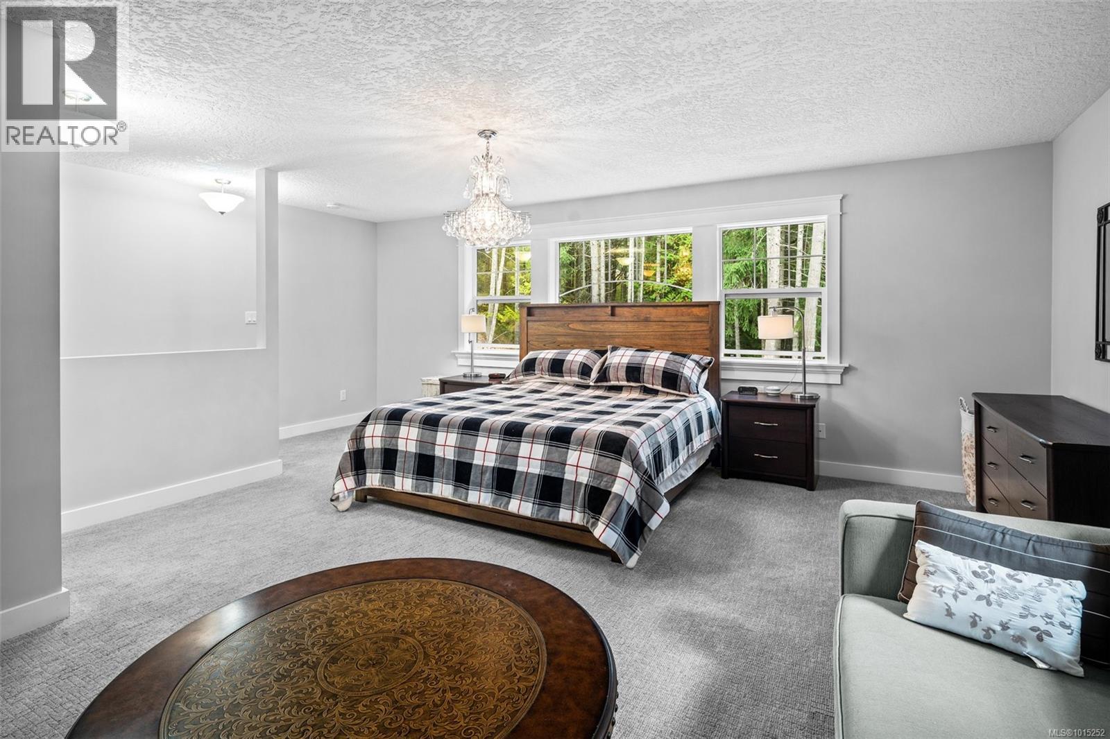  724 Caleb Pike Road, Highlands