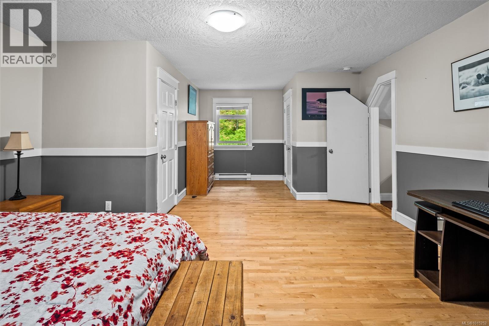  724 Caleb Pike Road, Highlands