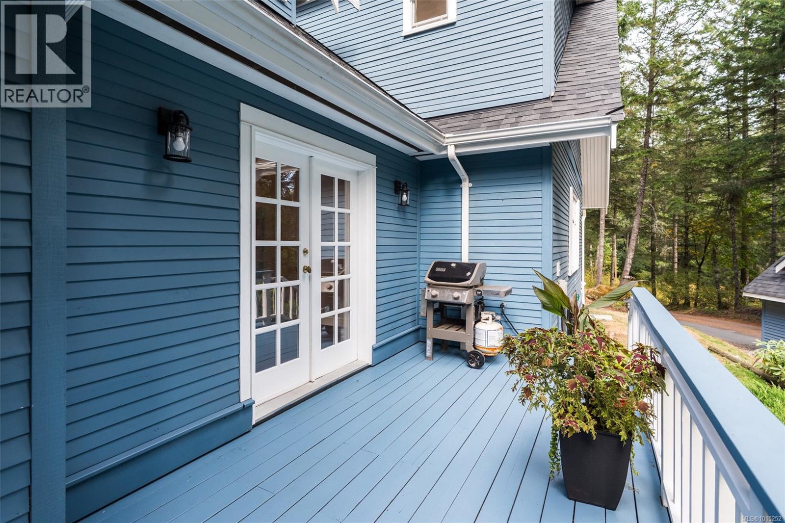  724 Caleb Pike Road, Highlands