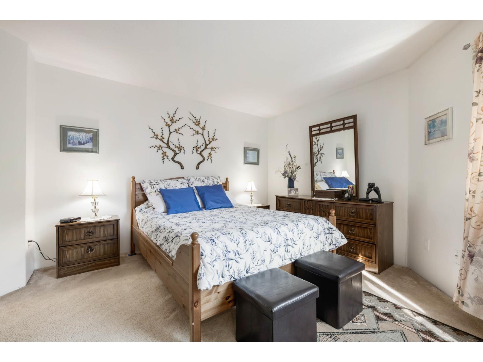 1 14820 100 AVENUE, Surrey